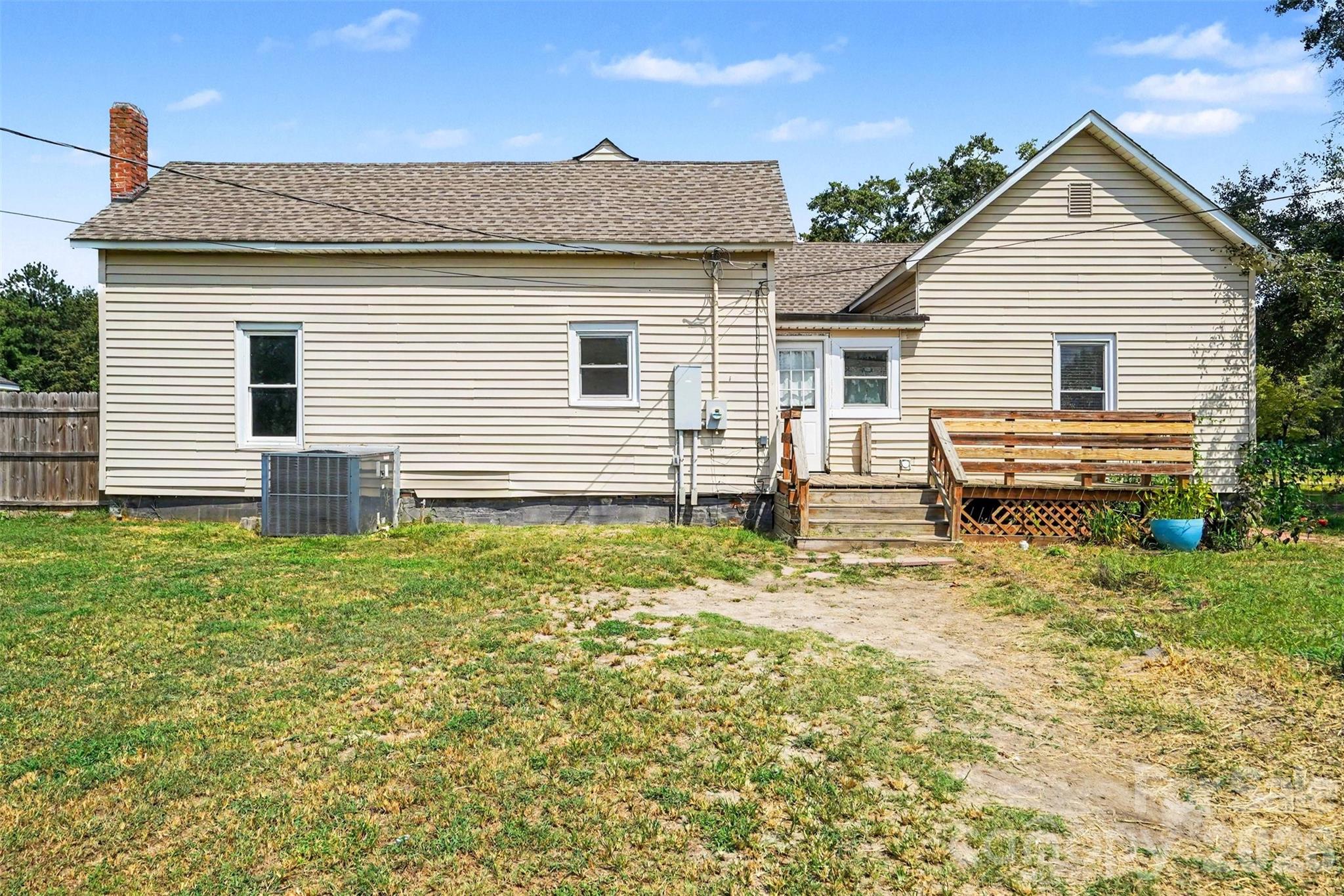 227 Cauthen Street — Heath Springs