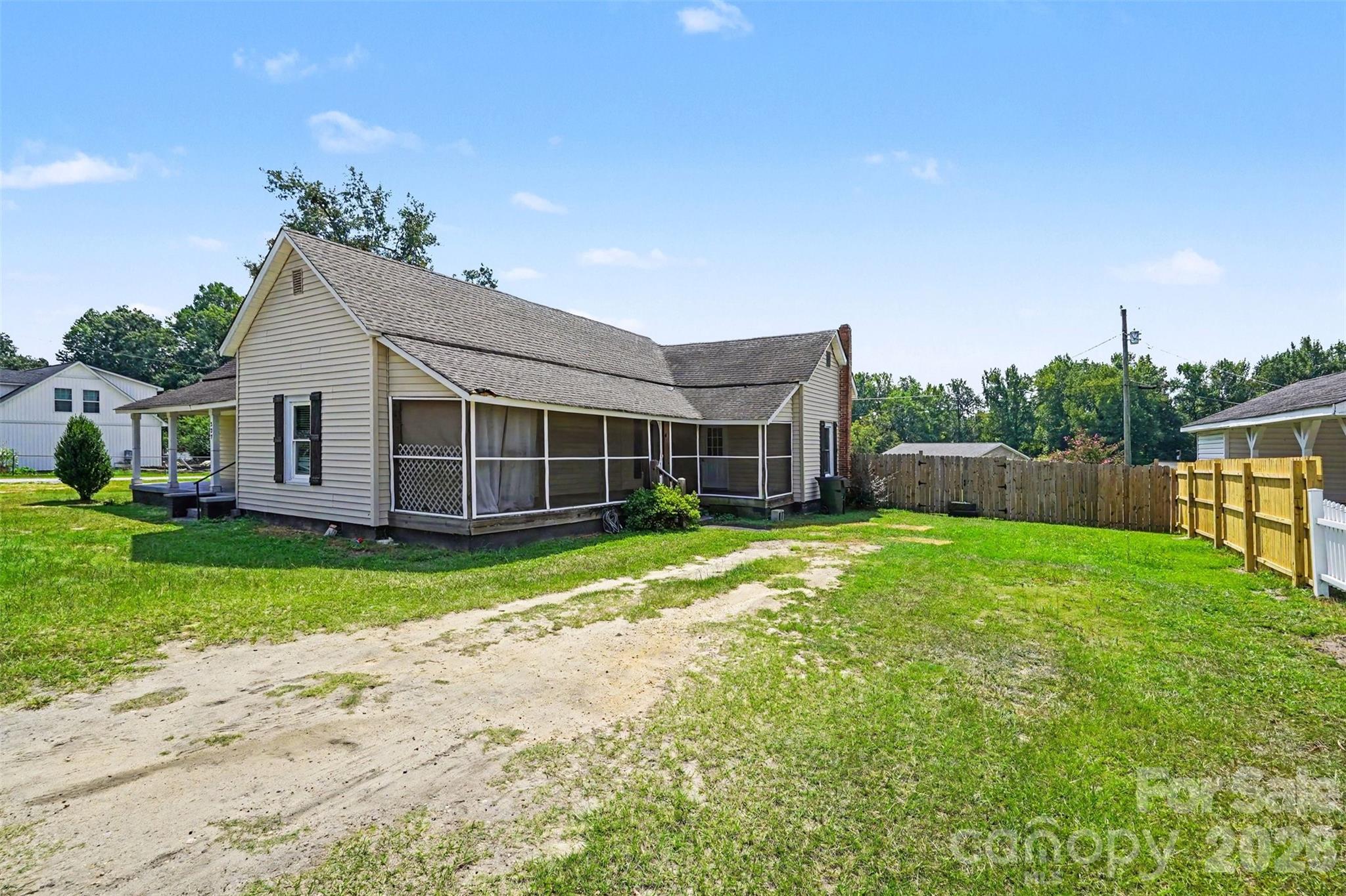227 Cauthen Street — Heath Springs