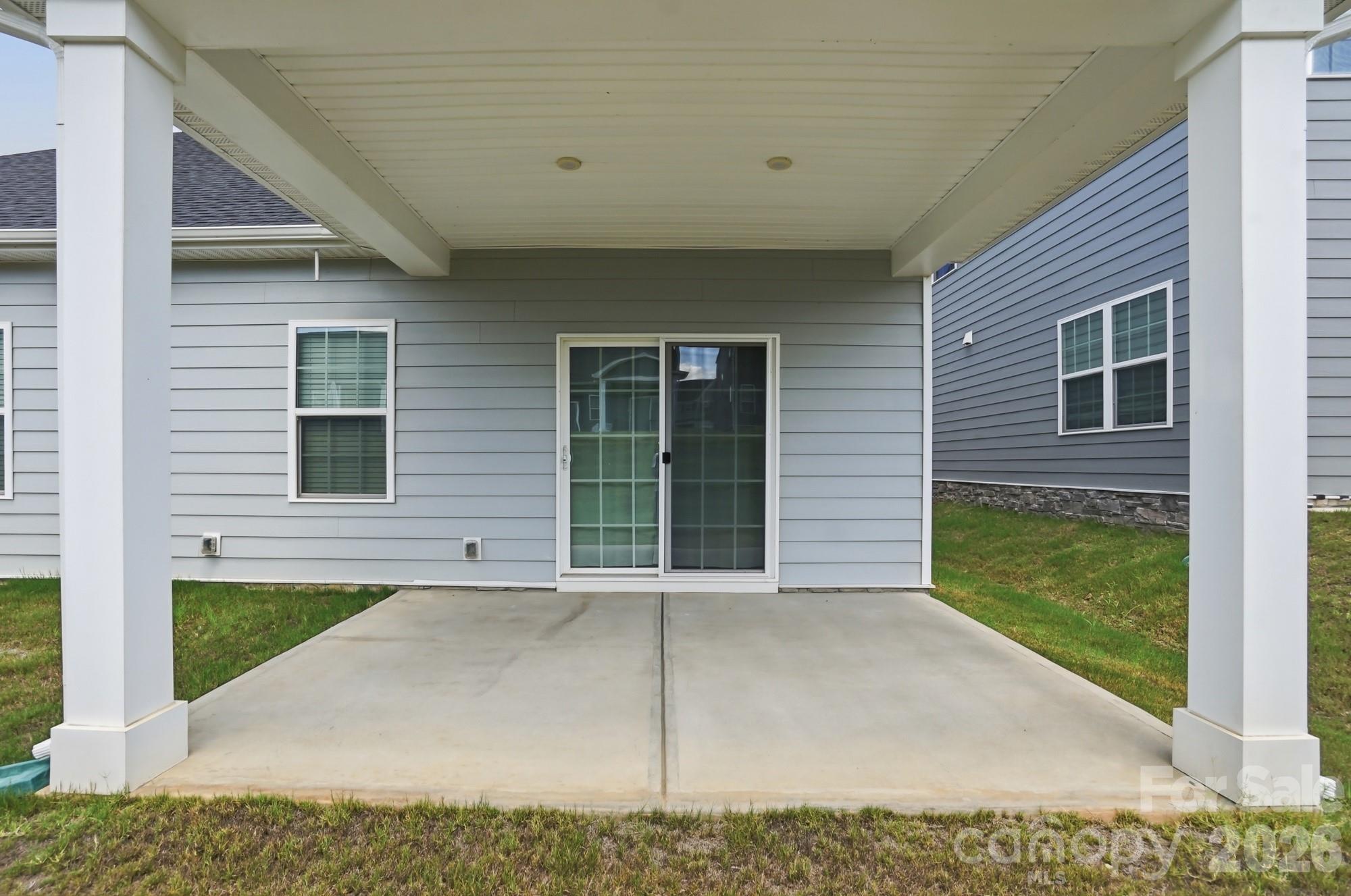 1812 Meredith Place — Monroe