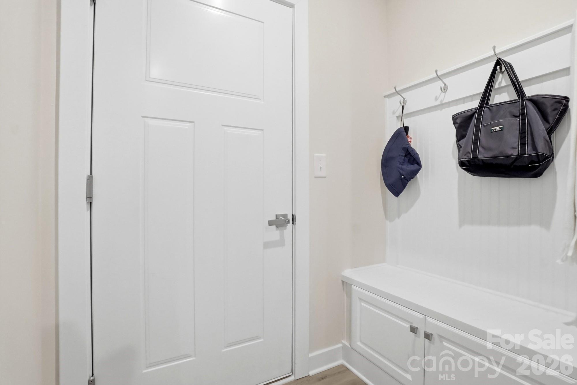 1812 Meredith Place — Monroe
