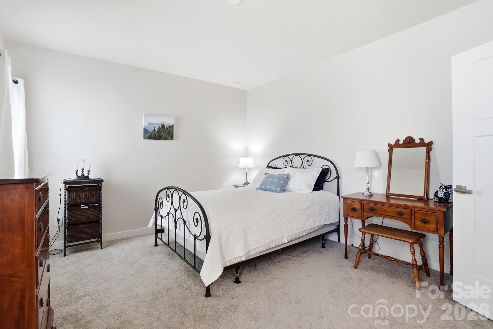 1812 Meredith Place — Monroe