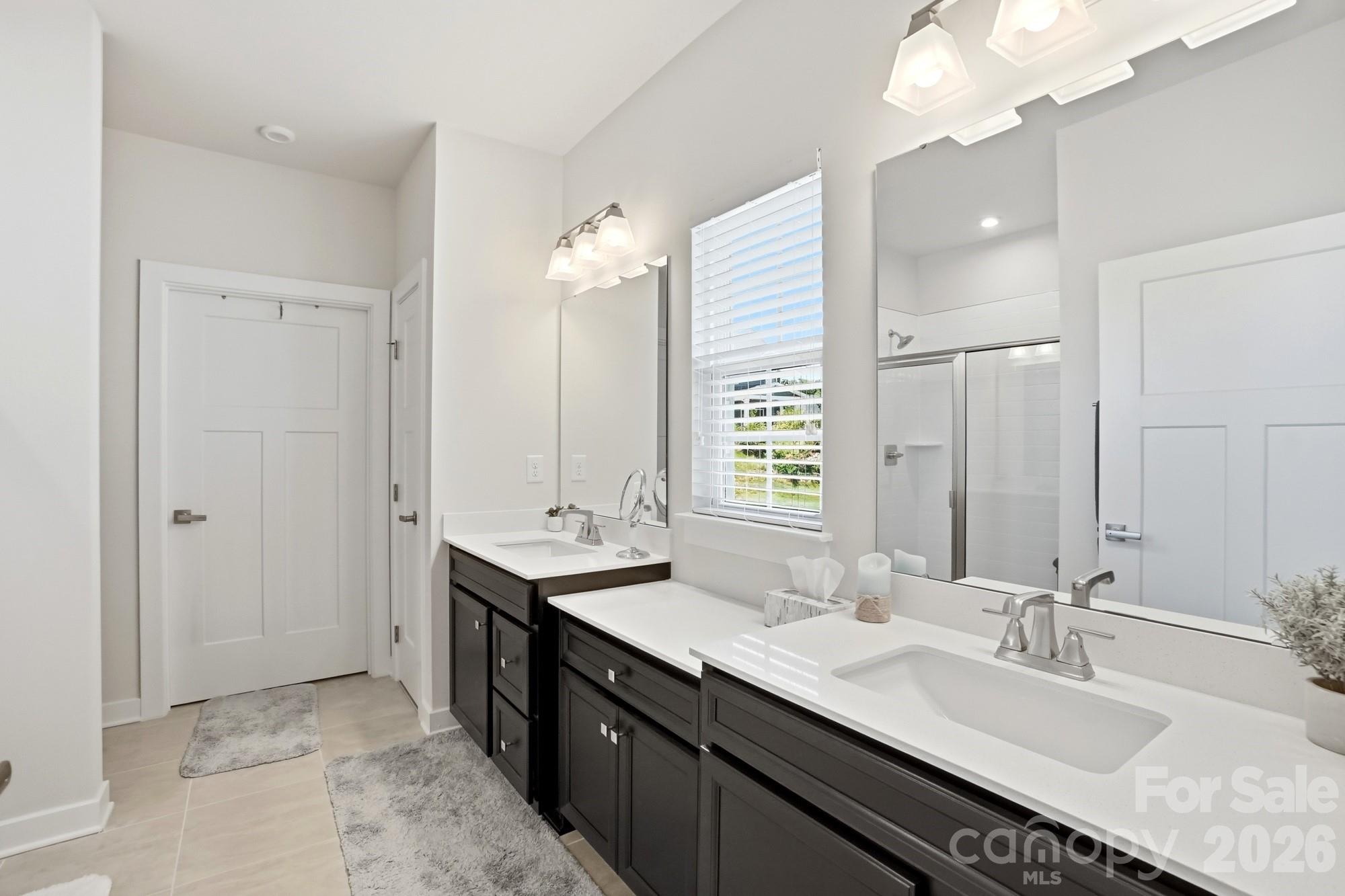 1812 Meredith Place — Monroe