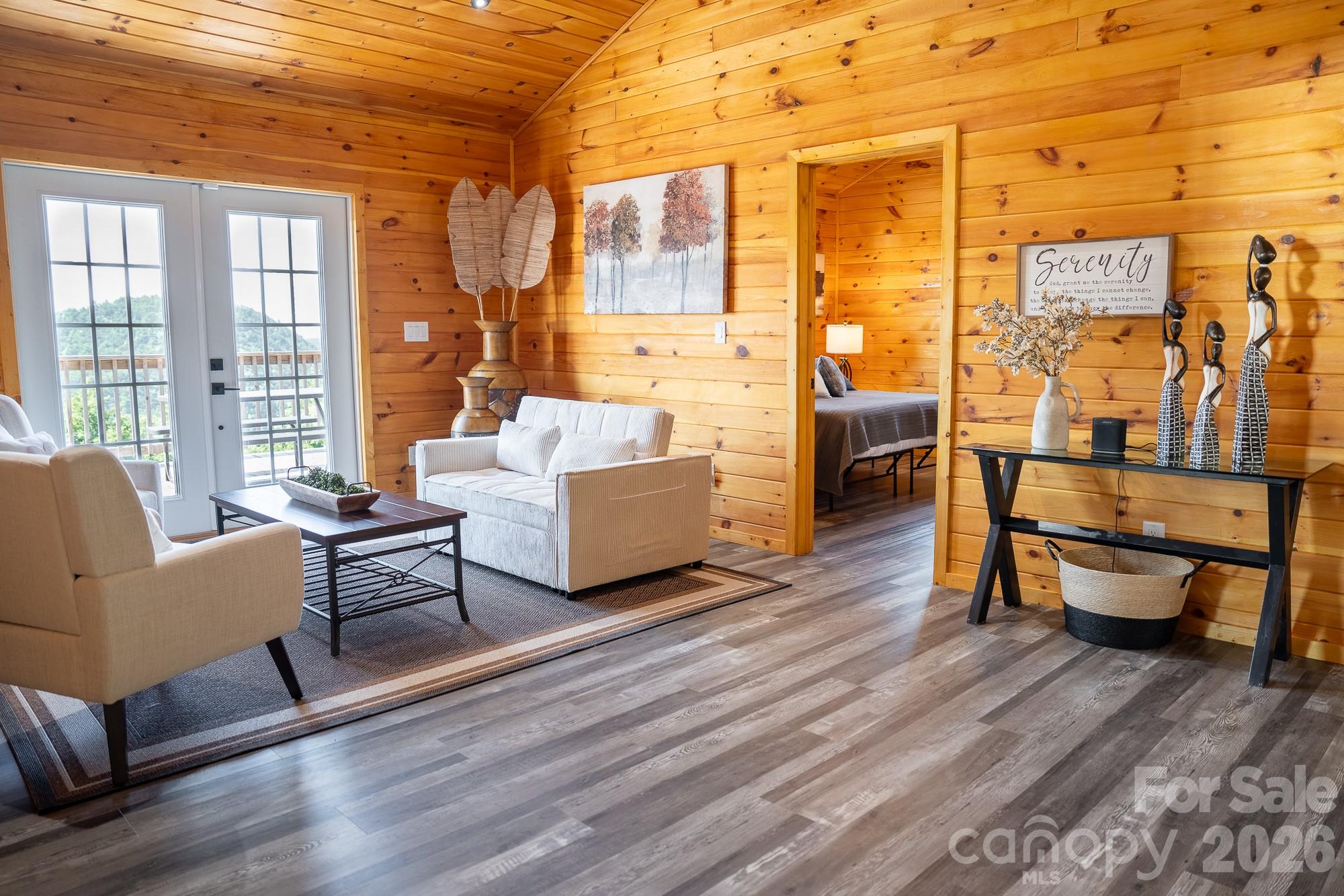 7087 Birch Lane — Morganton