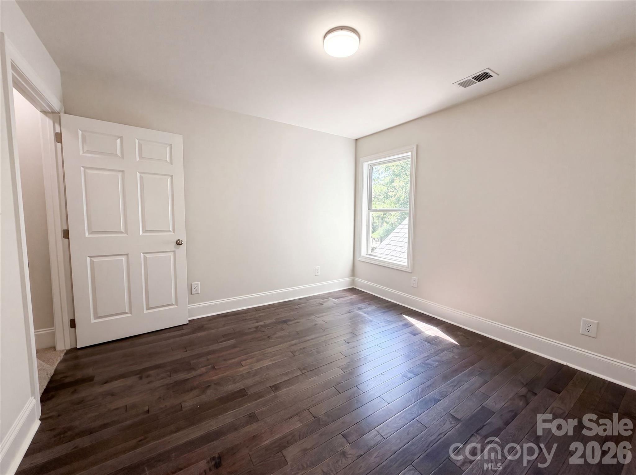 502 Live Oaks Court — Fort Mill