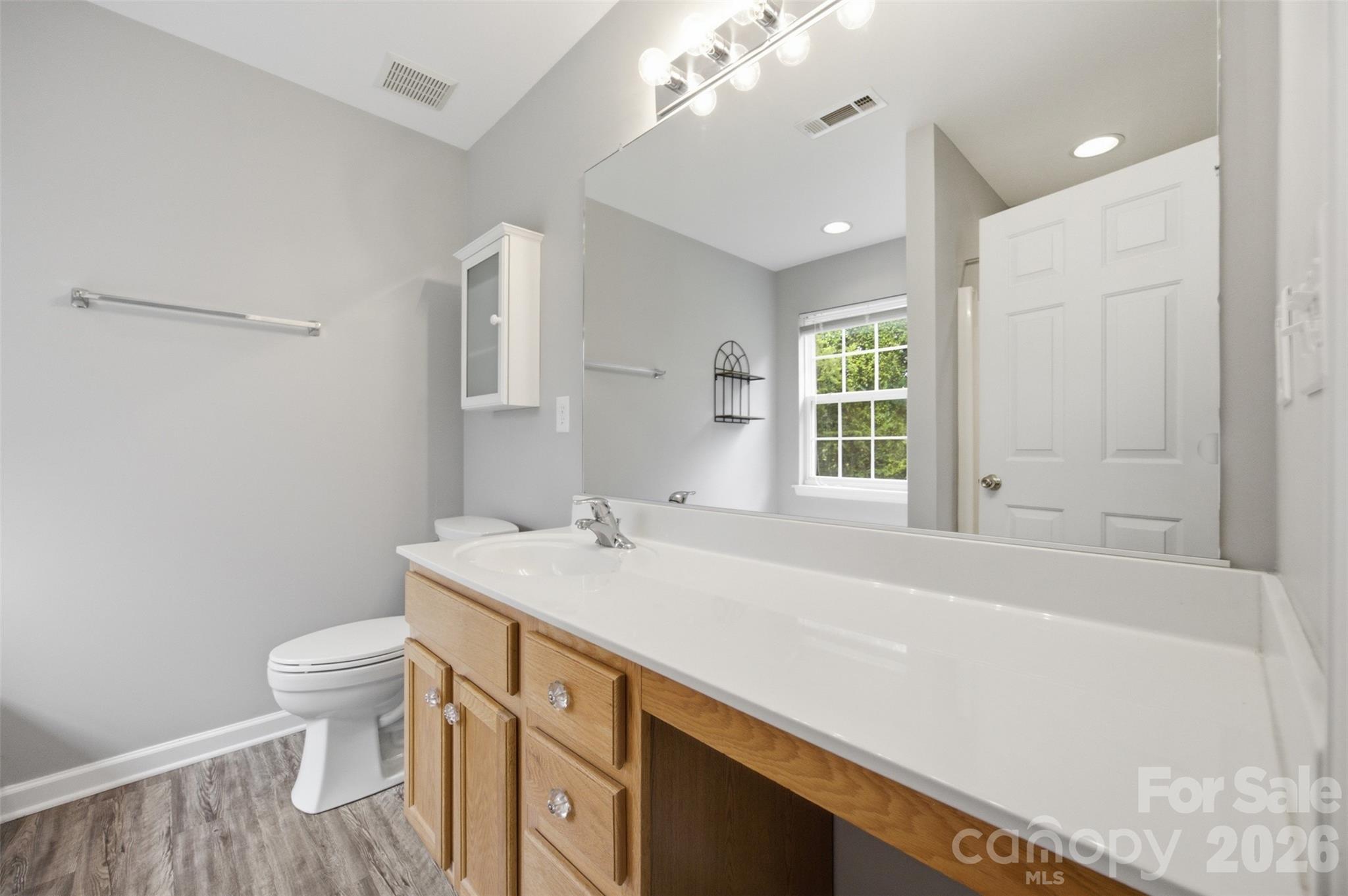 325 Dutchmans Meadow Drive — Mount Holly