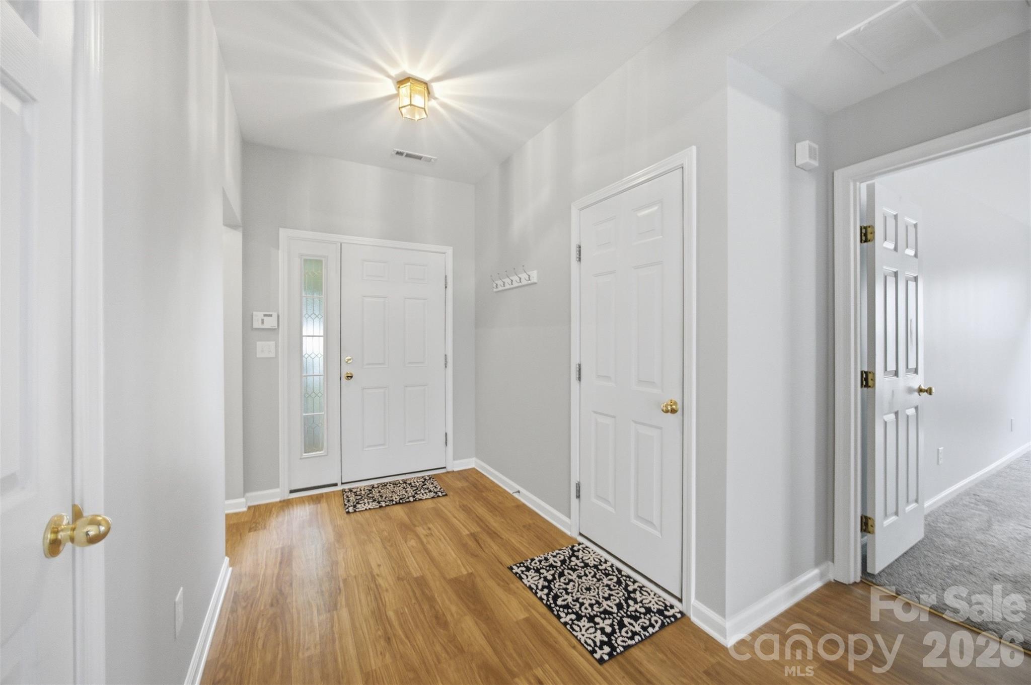 325 Dutchmans Meadow Drive — Mount Holly