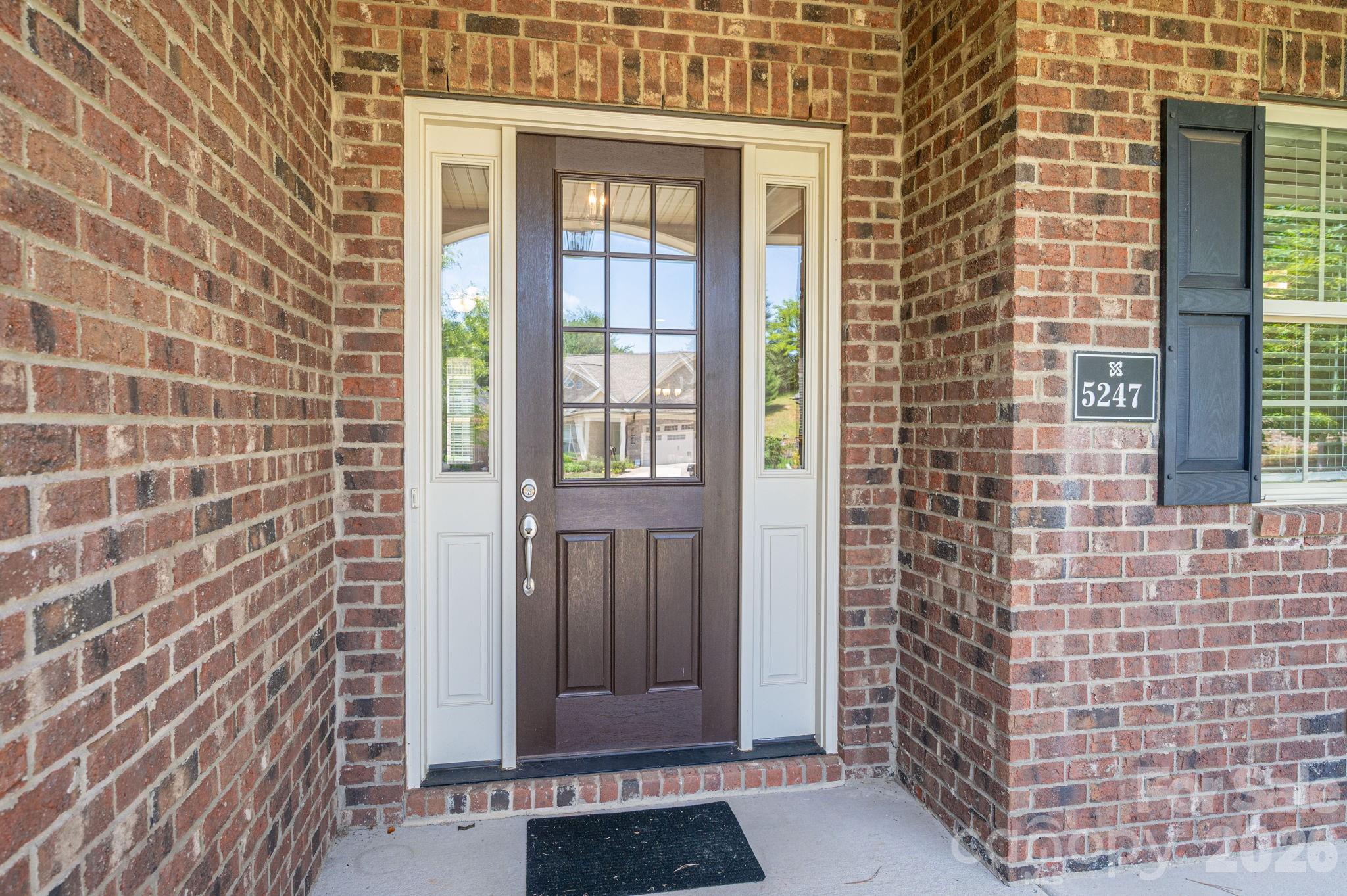 5247 Courtyard Lane — Belmont