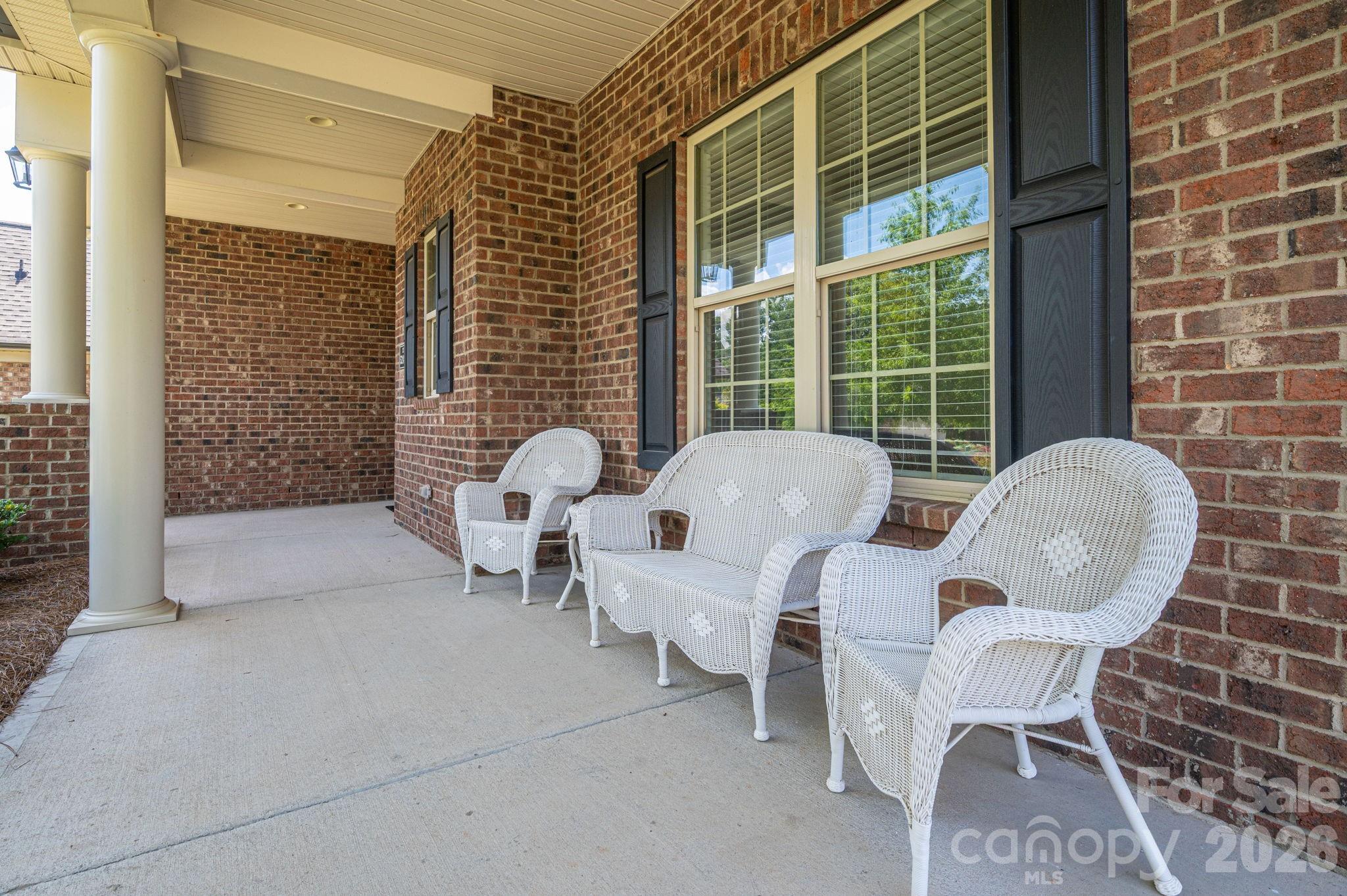 5247 Courtyard Lane — Belmont