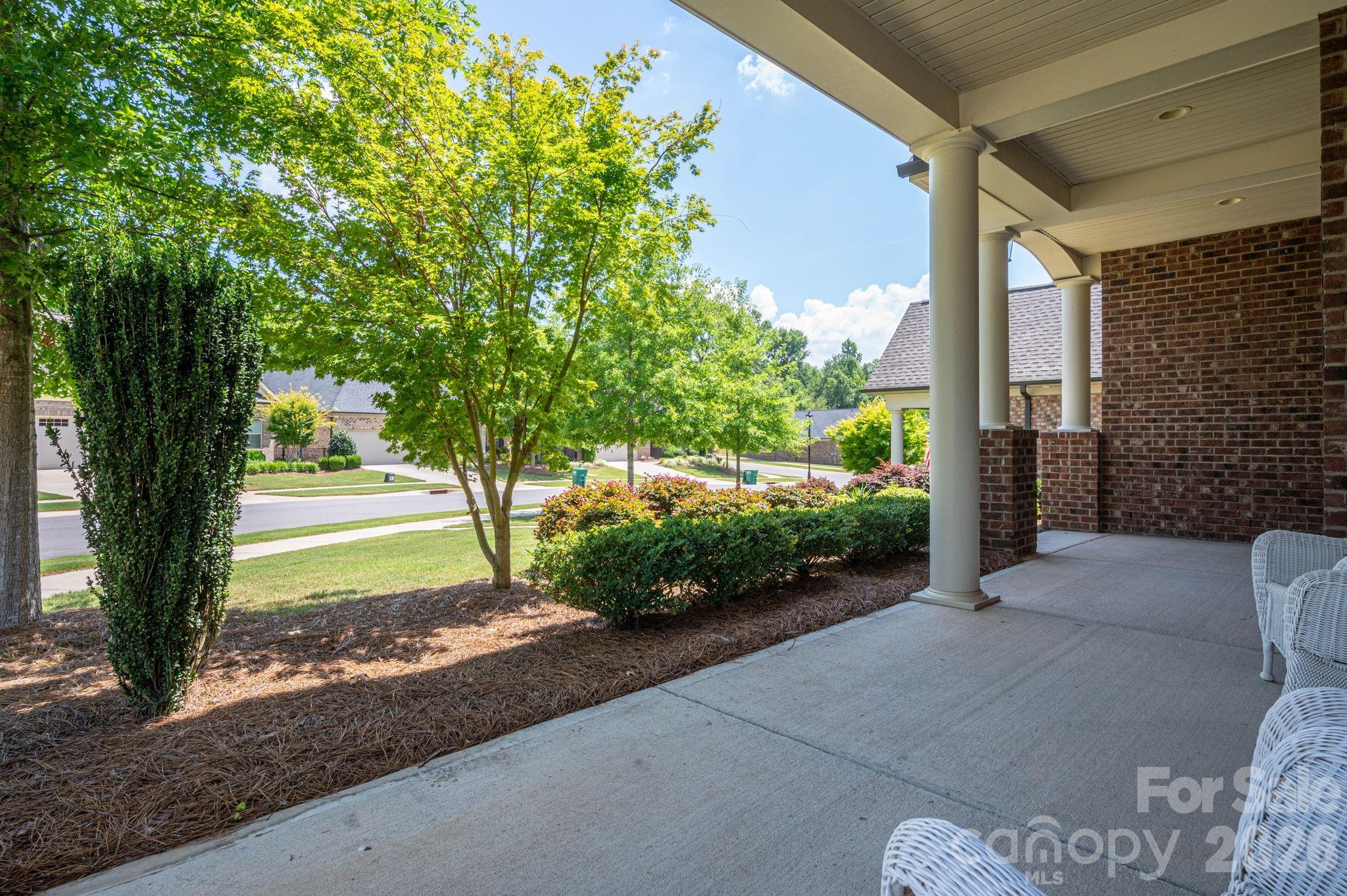 5247 Courtyard Lane — Belmont