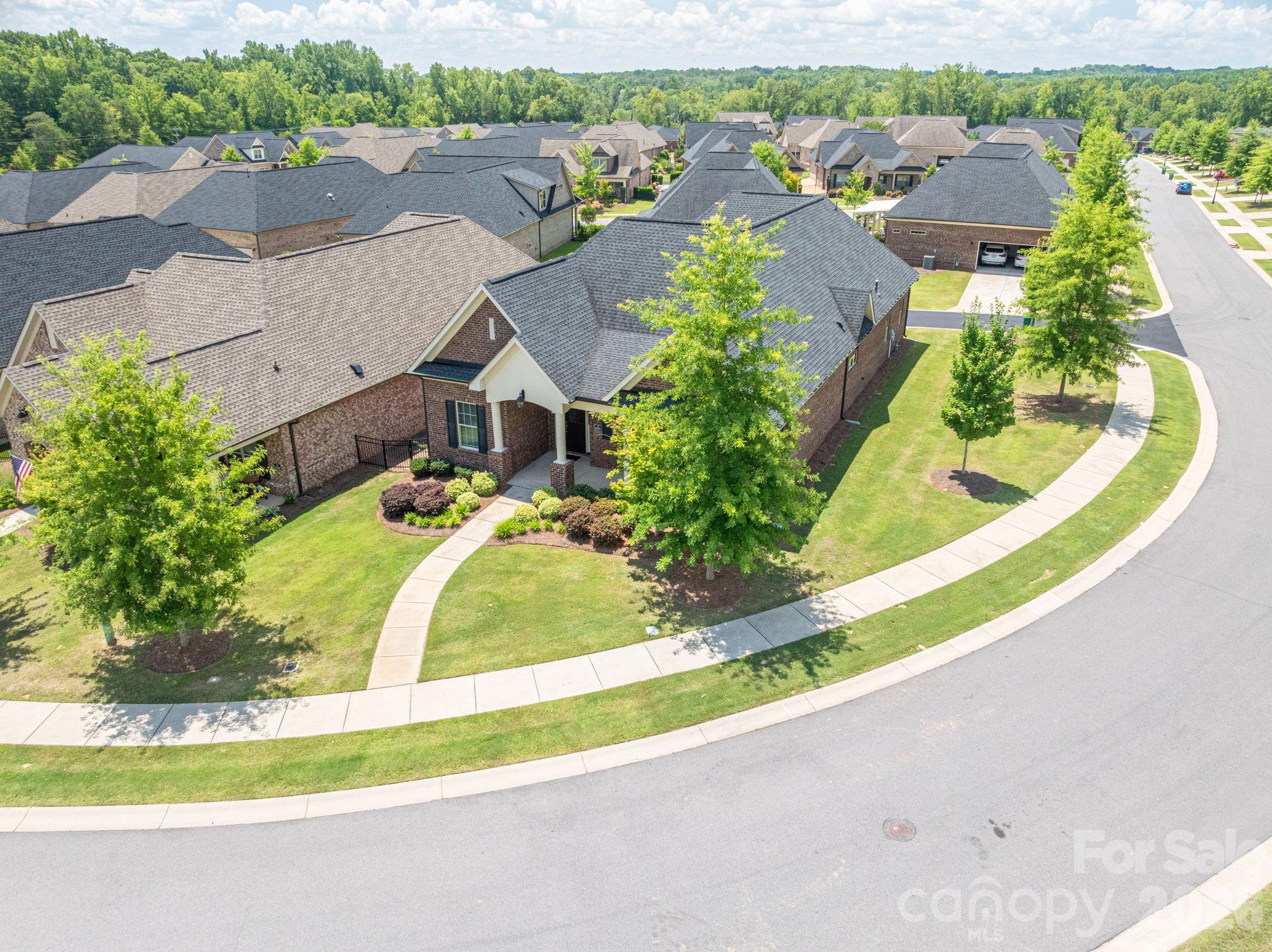 5247 Courtyard Lane — Belmont