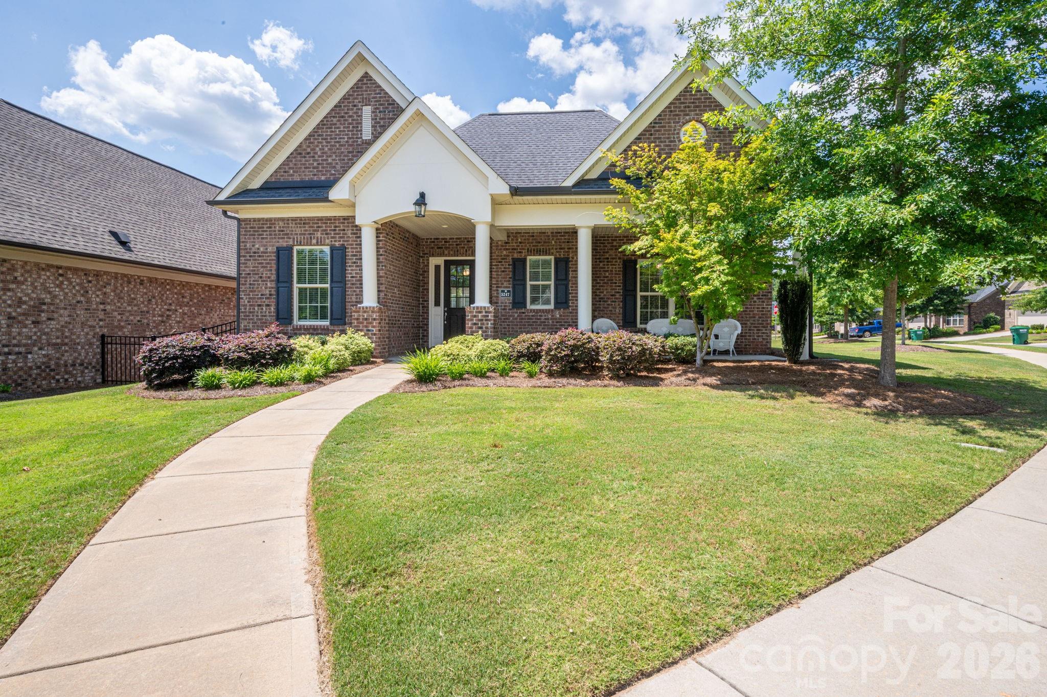 5247 Courtyard Lane — Belmont