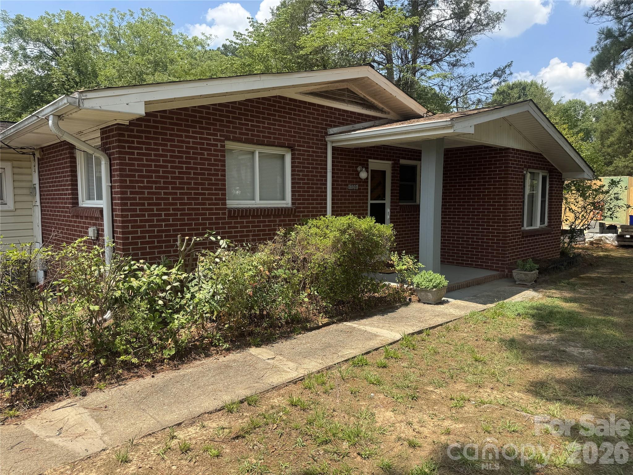 709 Sunset Drive — Salisbury