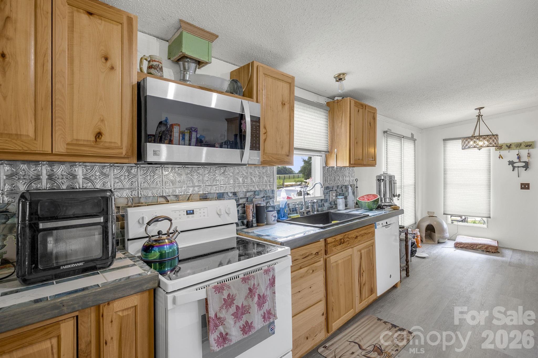 1549 Bethany Church Road — Belton