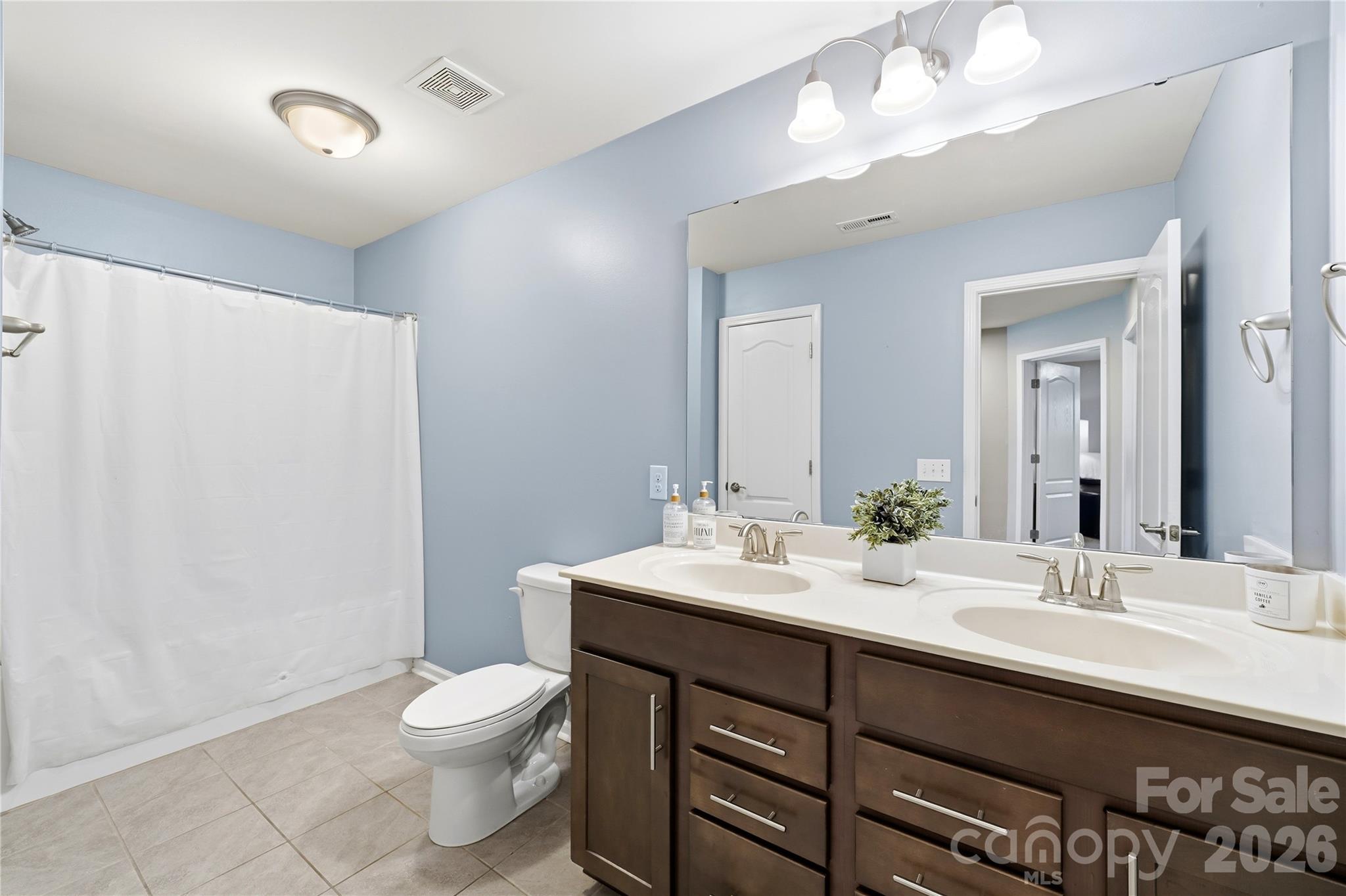 11141 Crane Creek Drive — Charlotte