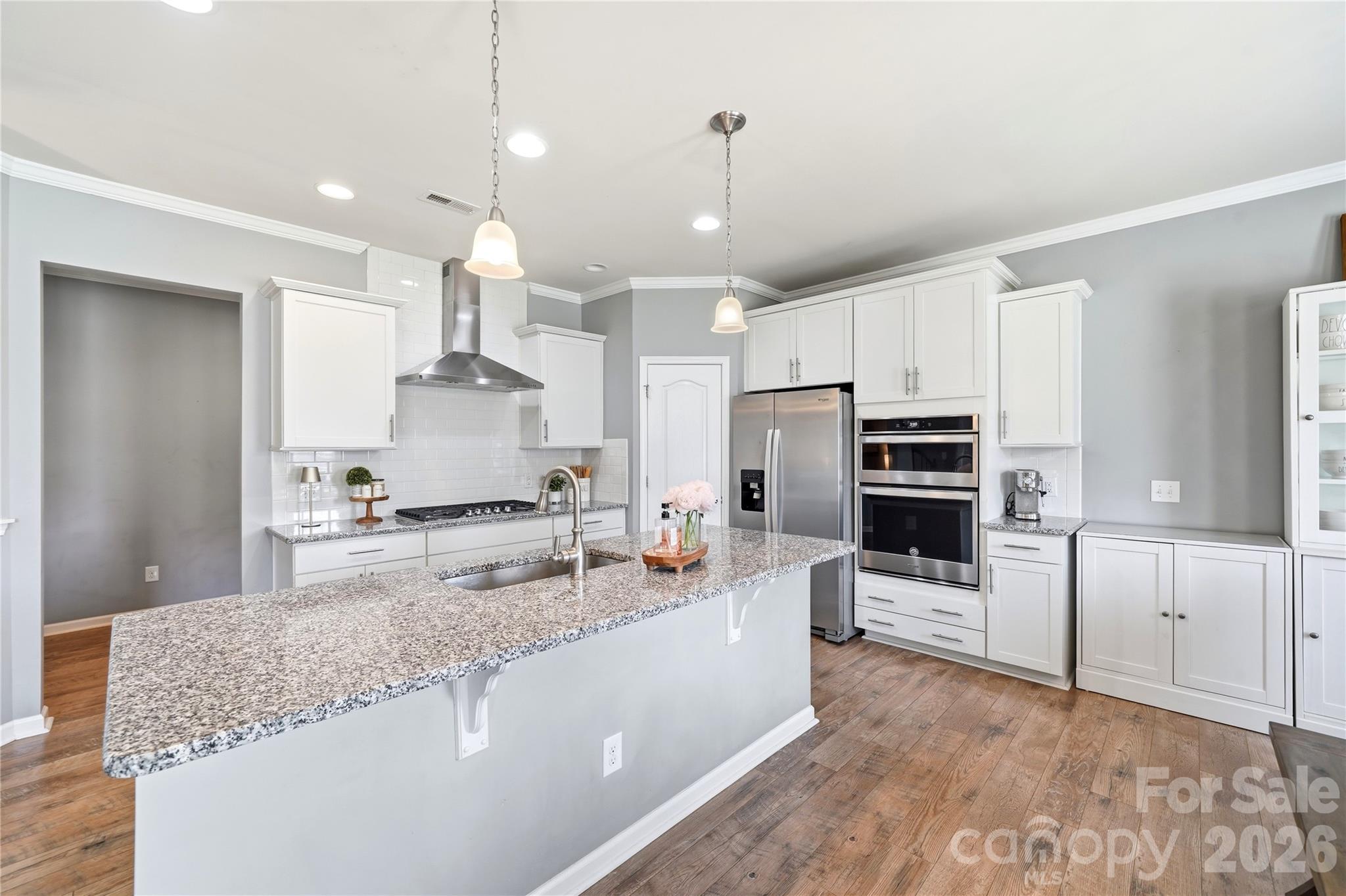 11141 Crane Creek Drive — Charlotte