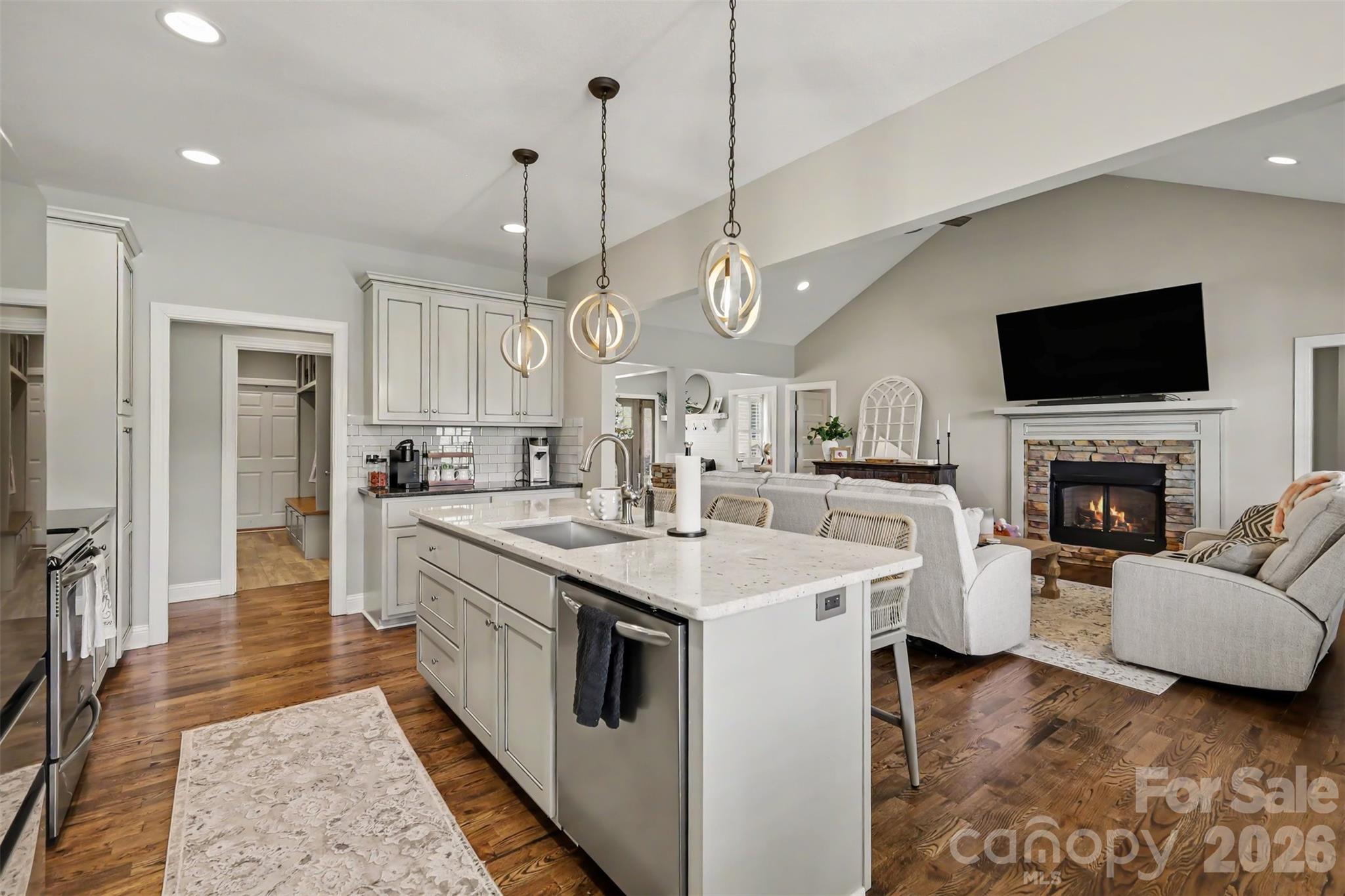 4672 Grace Chapel Road — Granite Falls