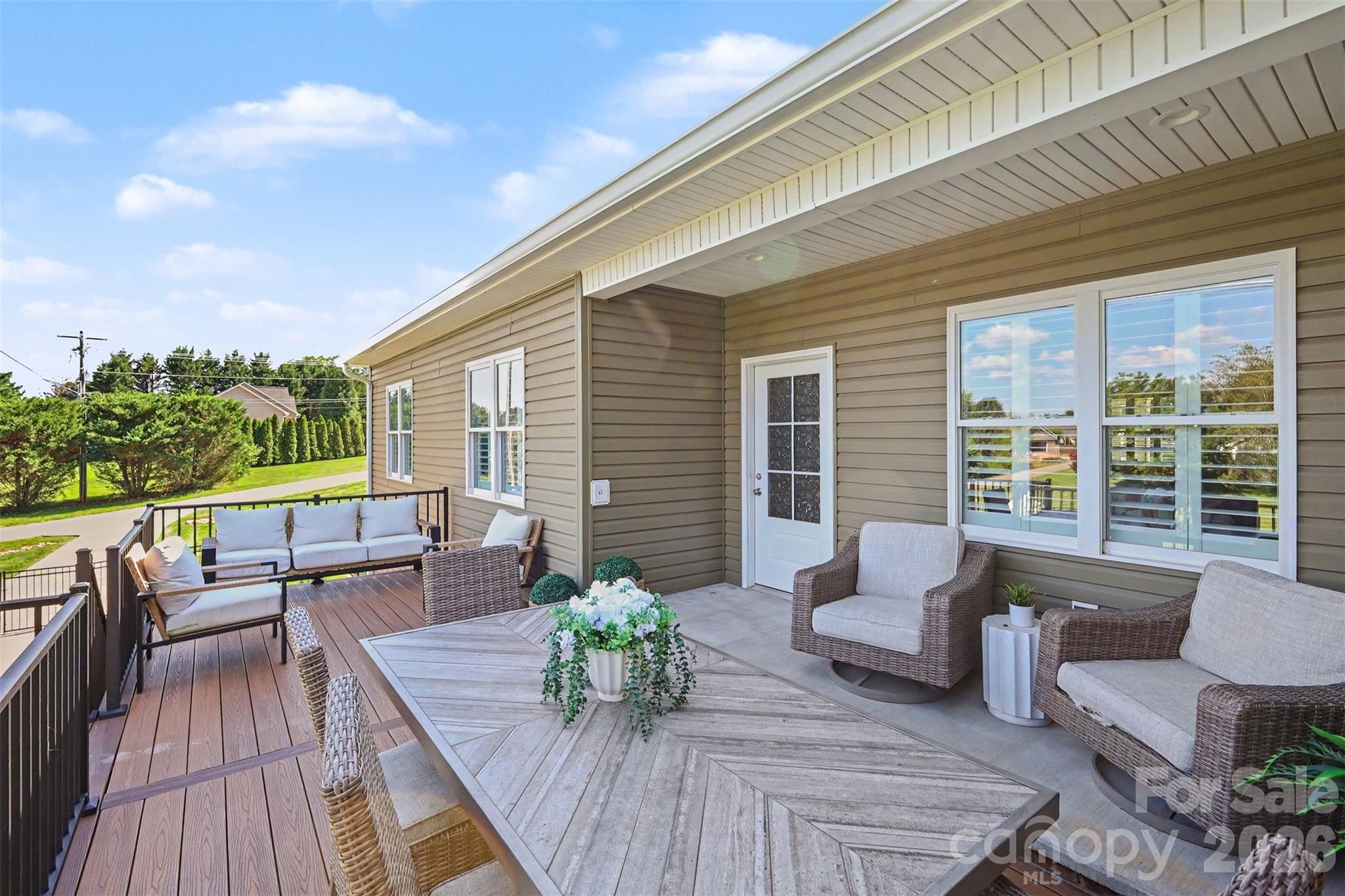4672 Grace Chapel Road — Granite Falls