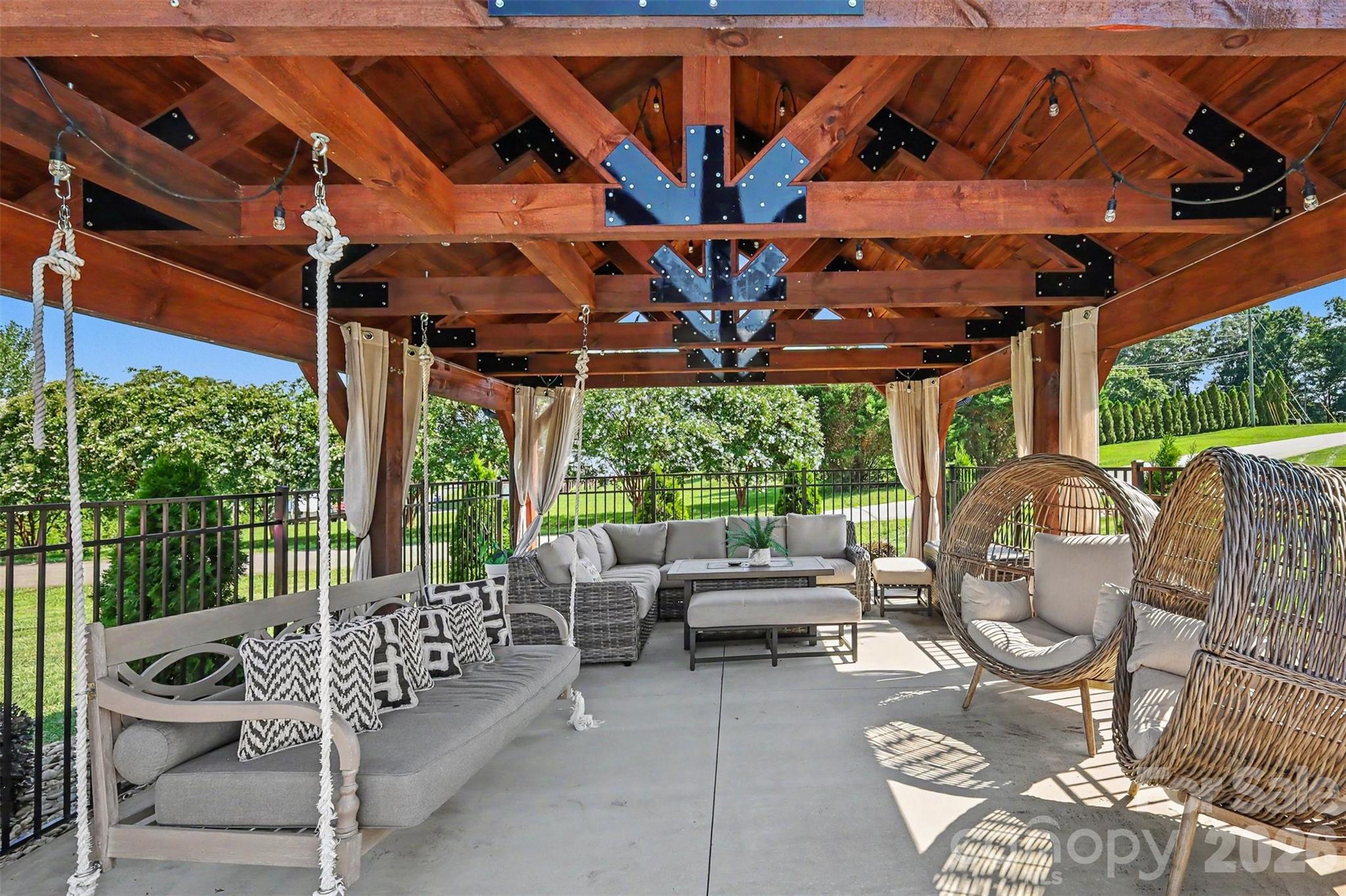 4672 Grace Chapel Road — Granite Falls