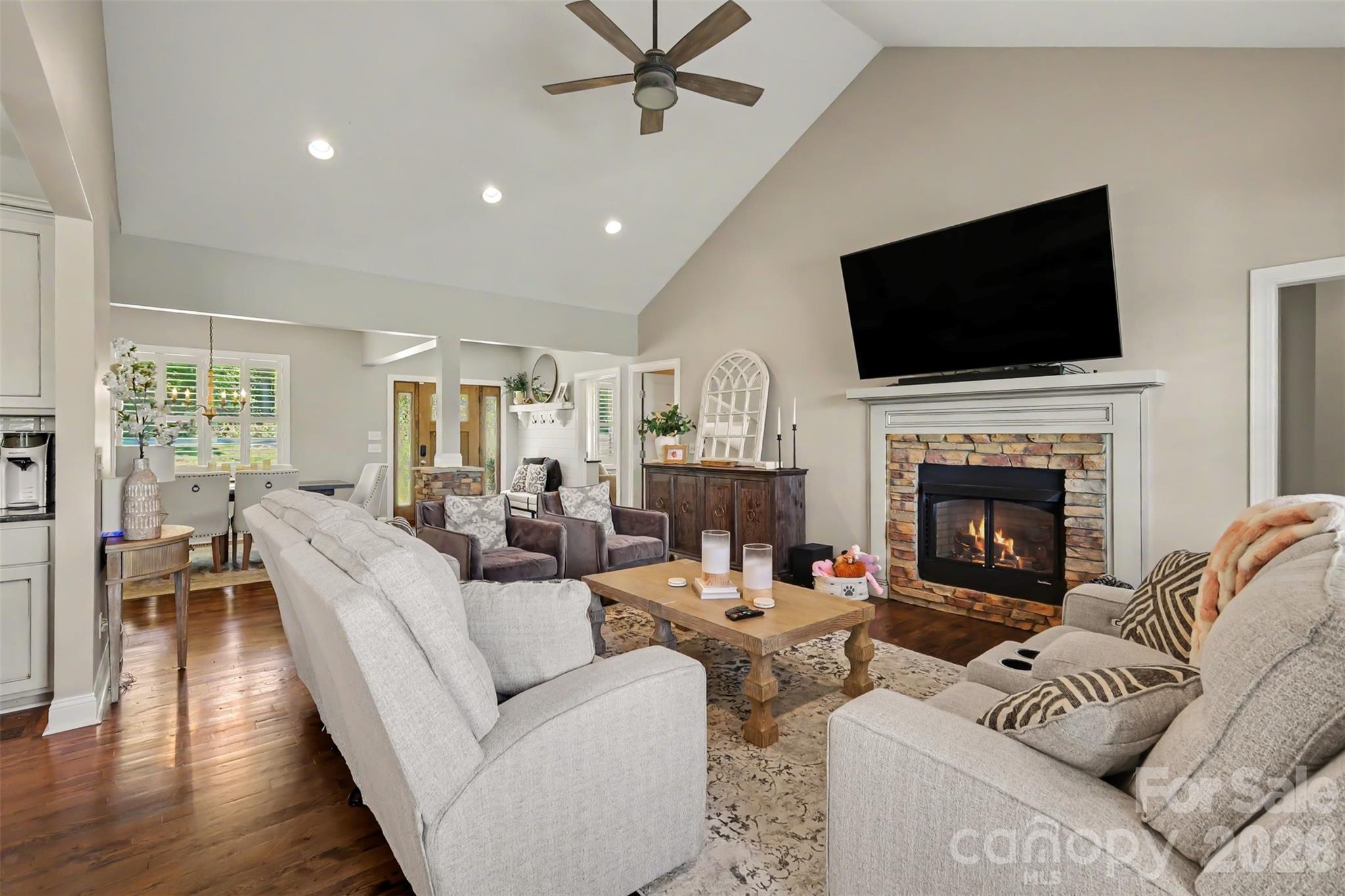 4672 Grace Chapel Road — Granite Falls