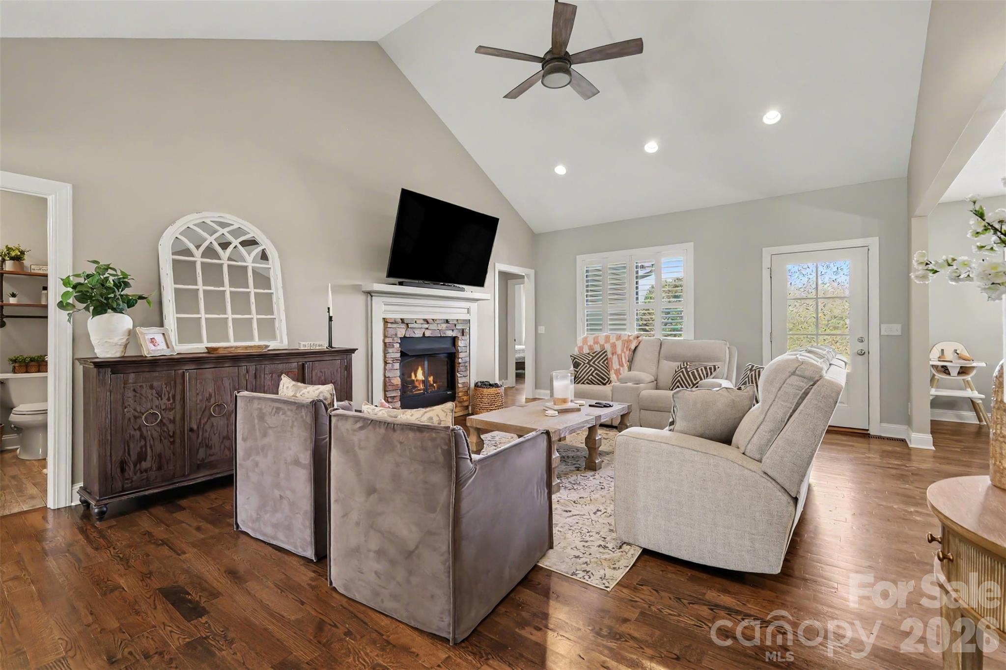 4672 Grace Chapel Road — Granite Falls
