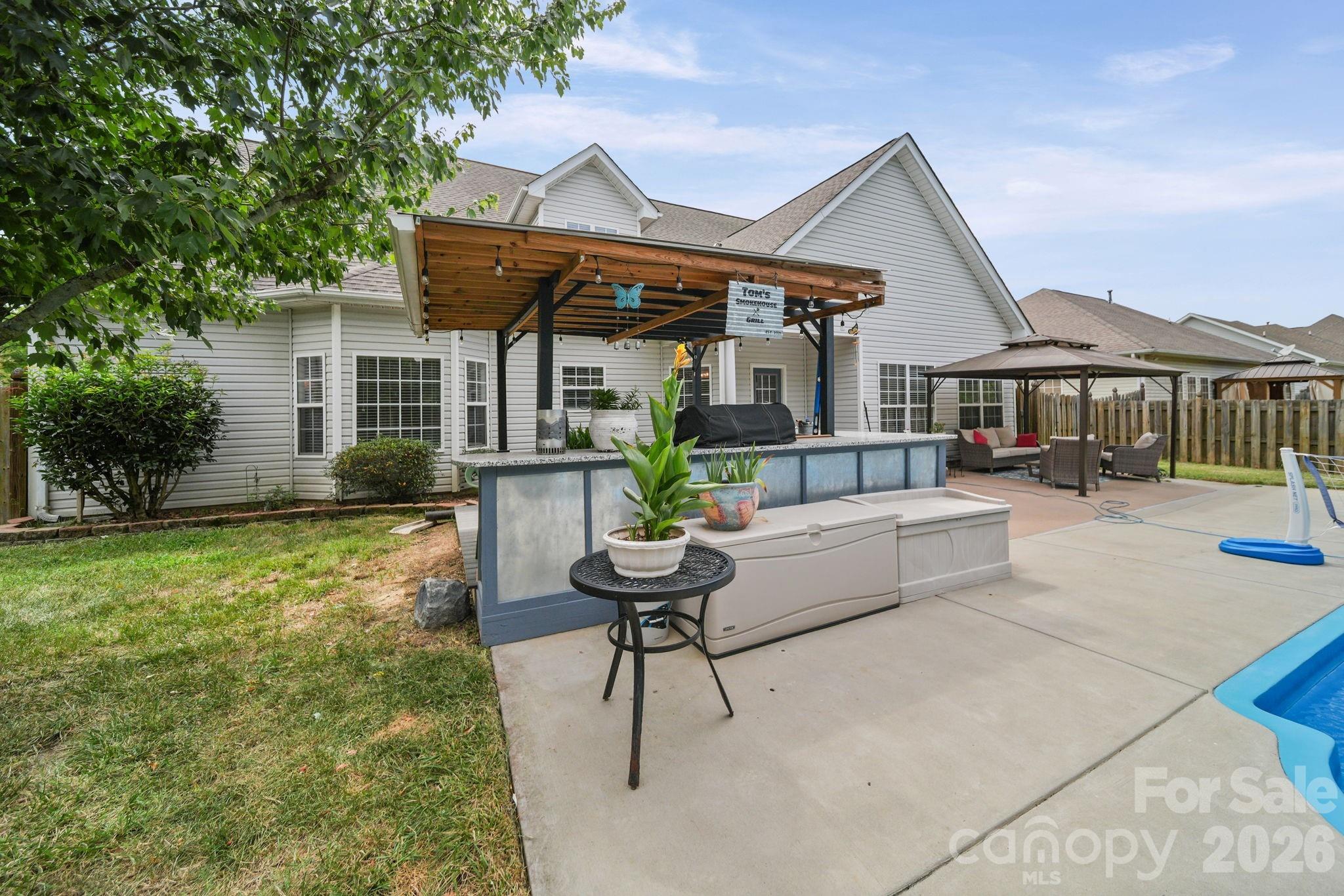 4018 Waxwood Drive — Monroe