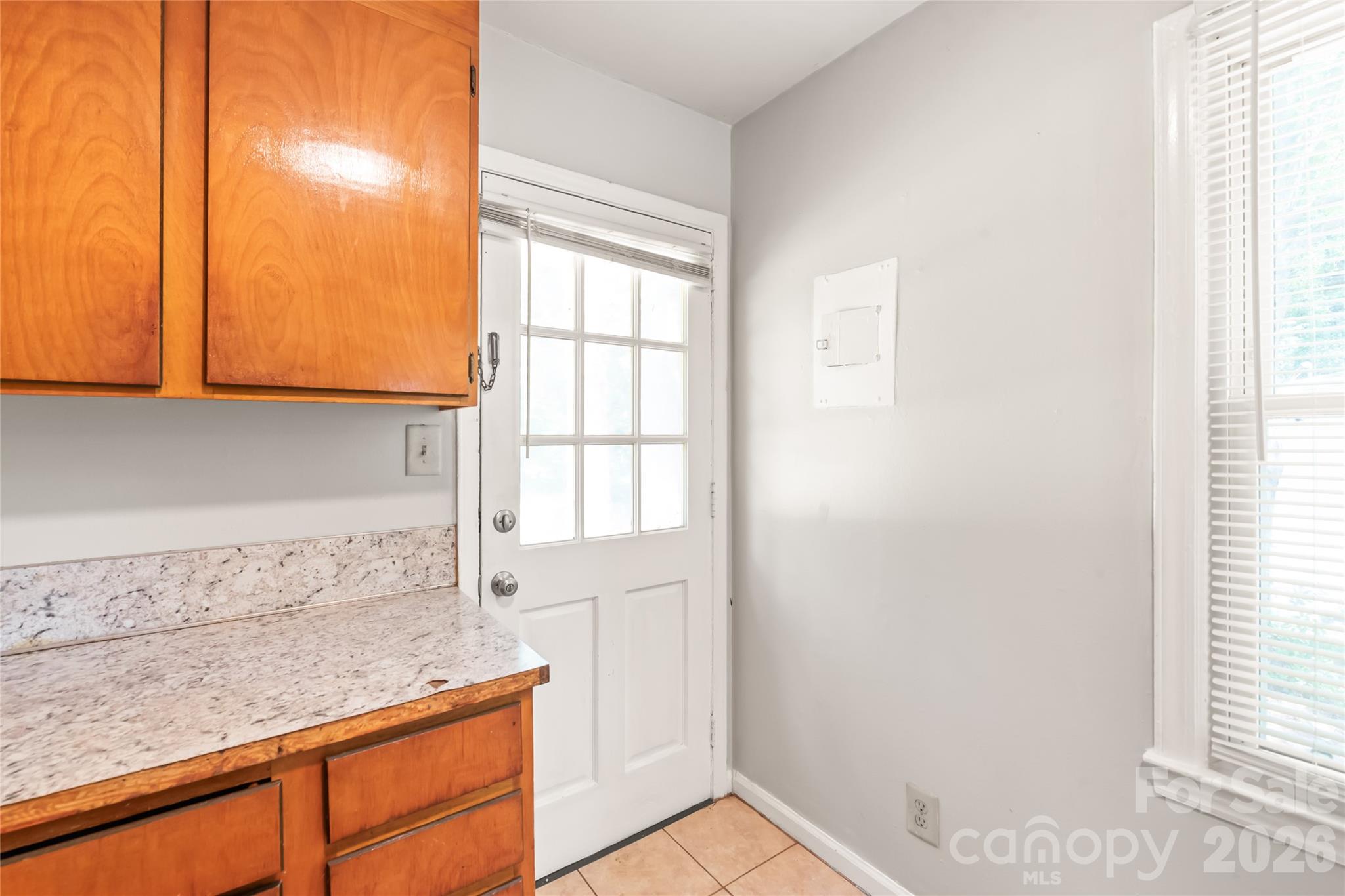 622 Colorado Avenue — Charlotte