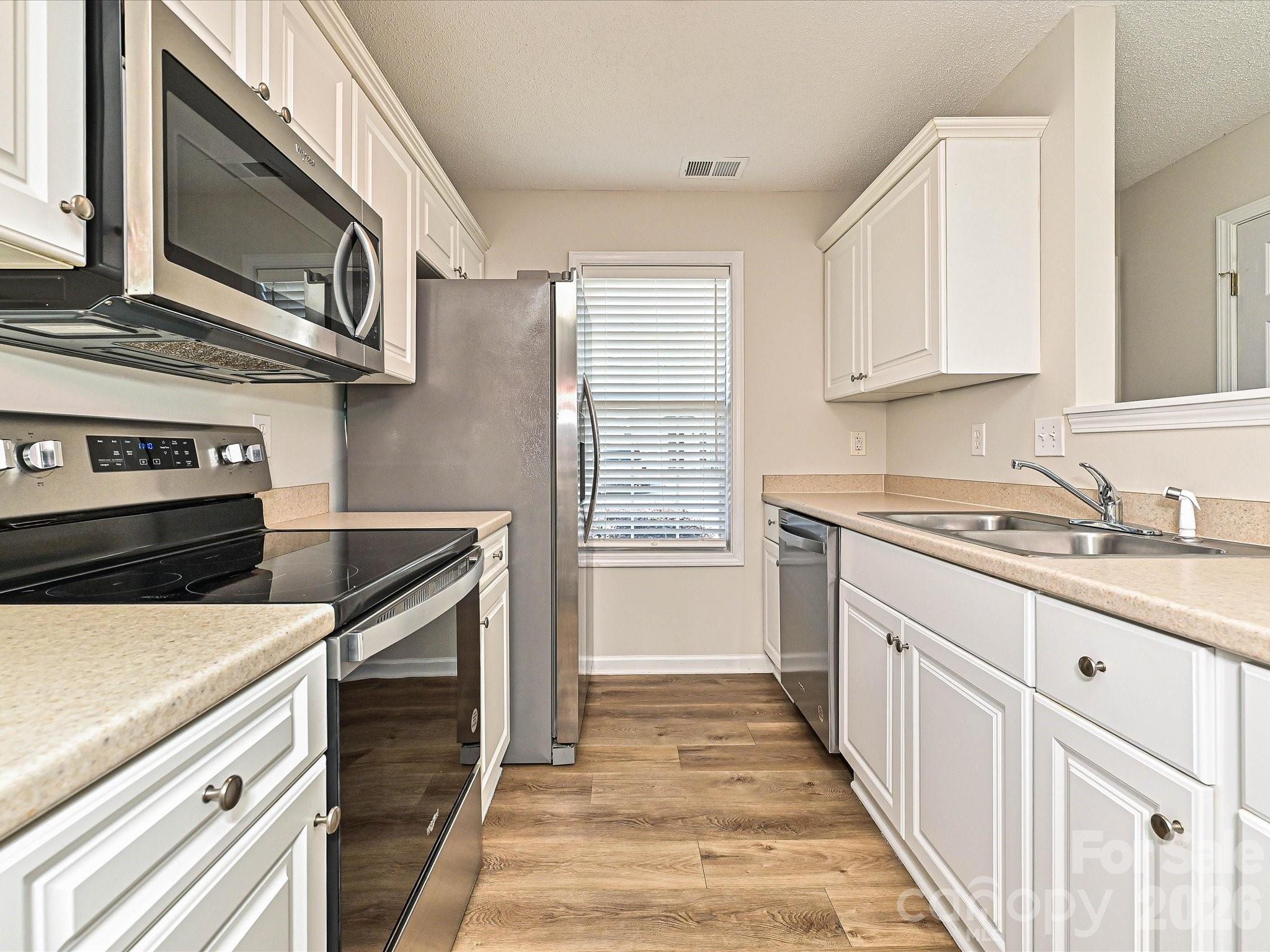 2013 Pin Oak Place — Cramerton
