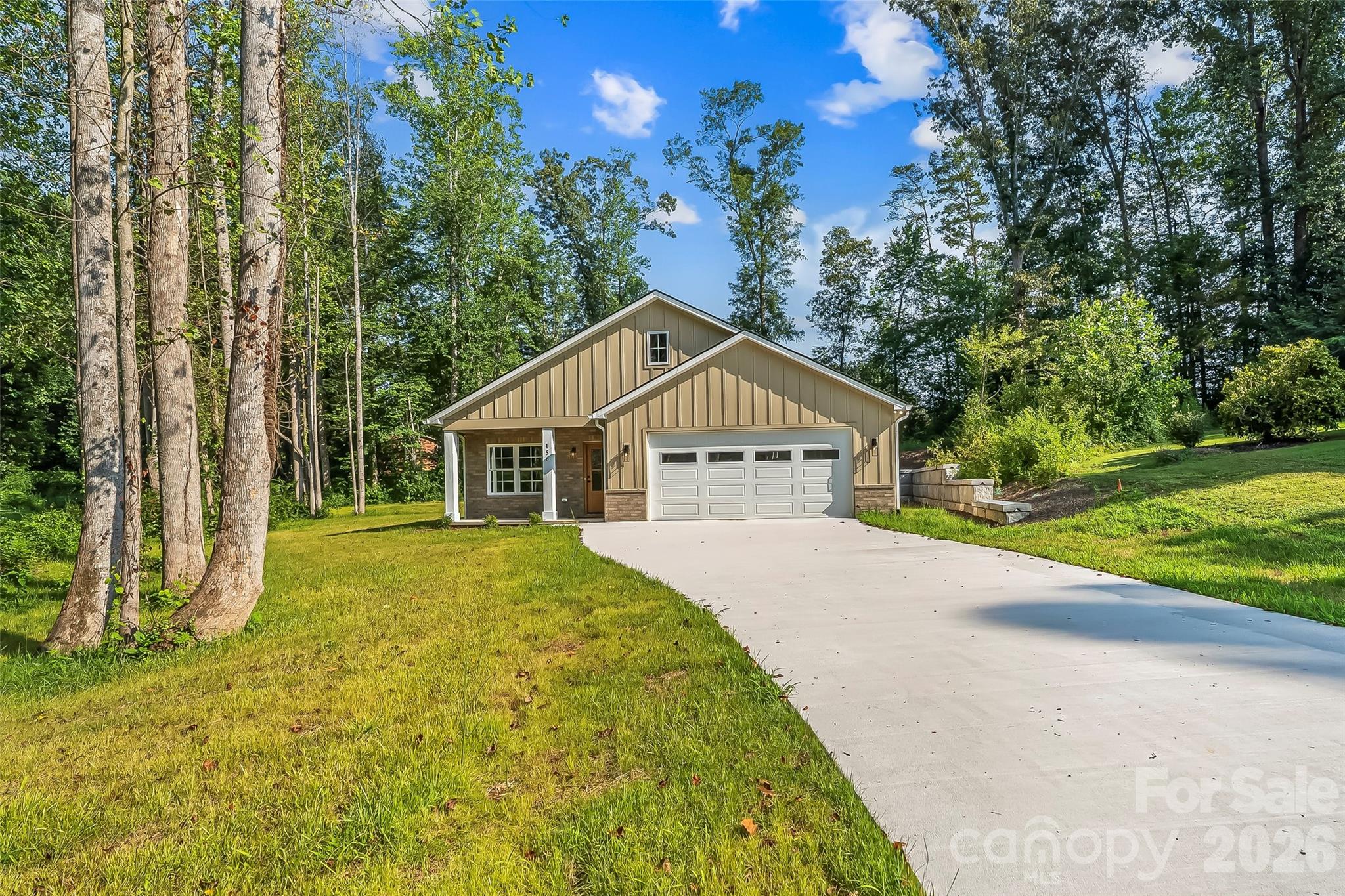 156 Oakdale Drive — Morganton