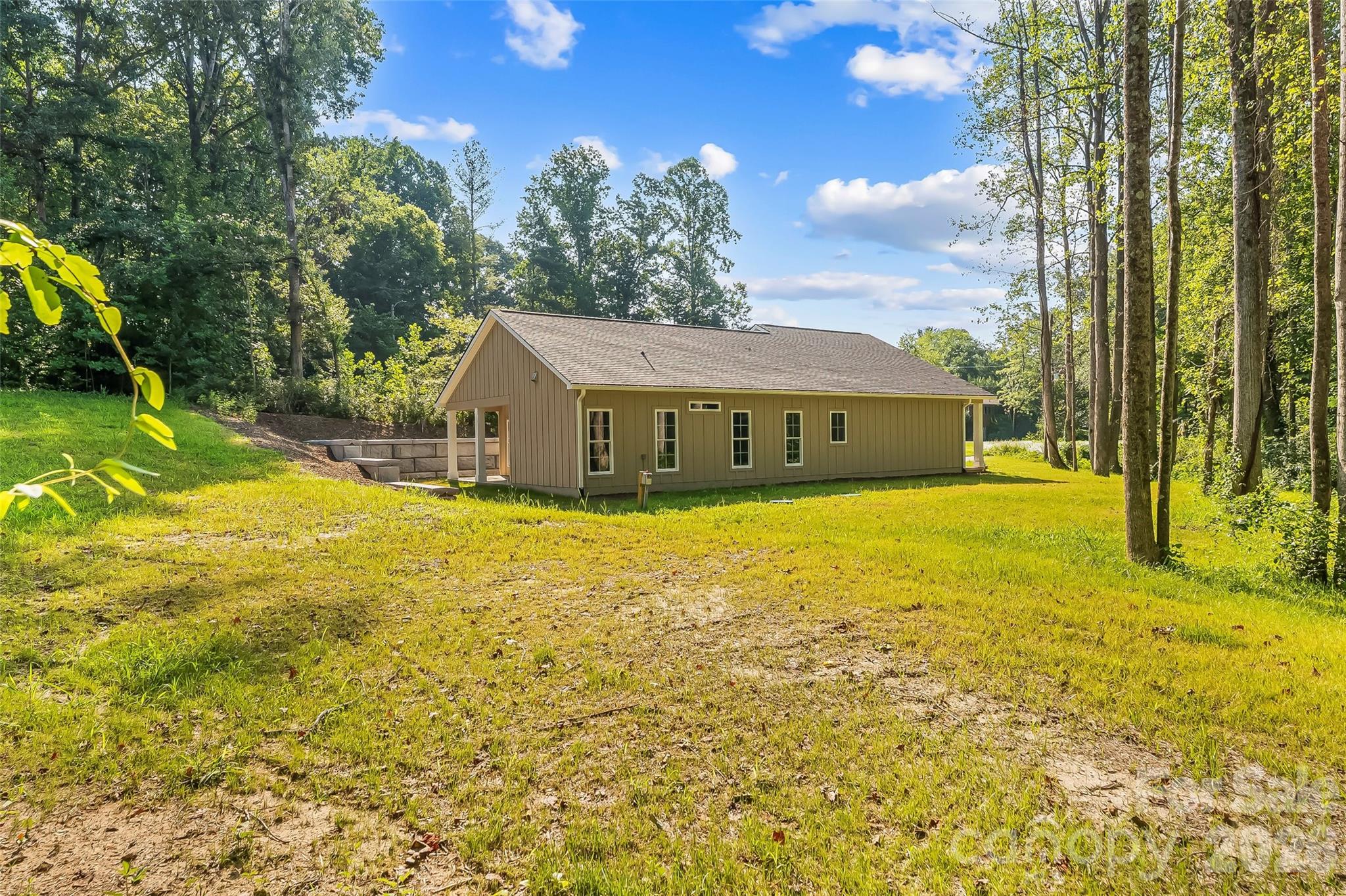 156 Oakdale Drive — Morganton