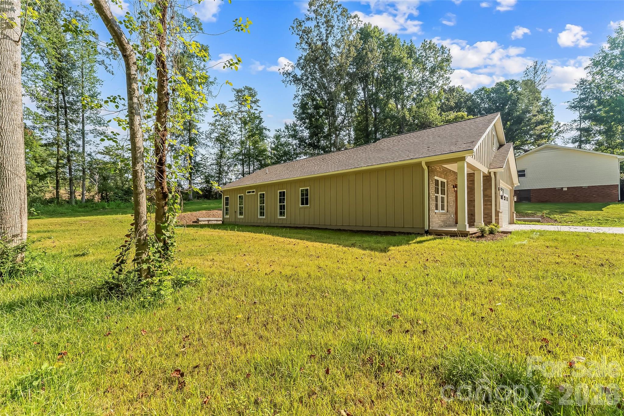 156 Oakdale Drive — Morganton