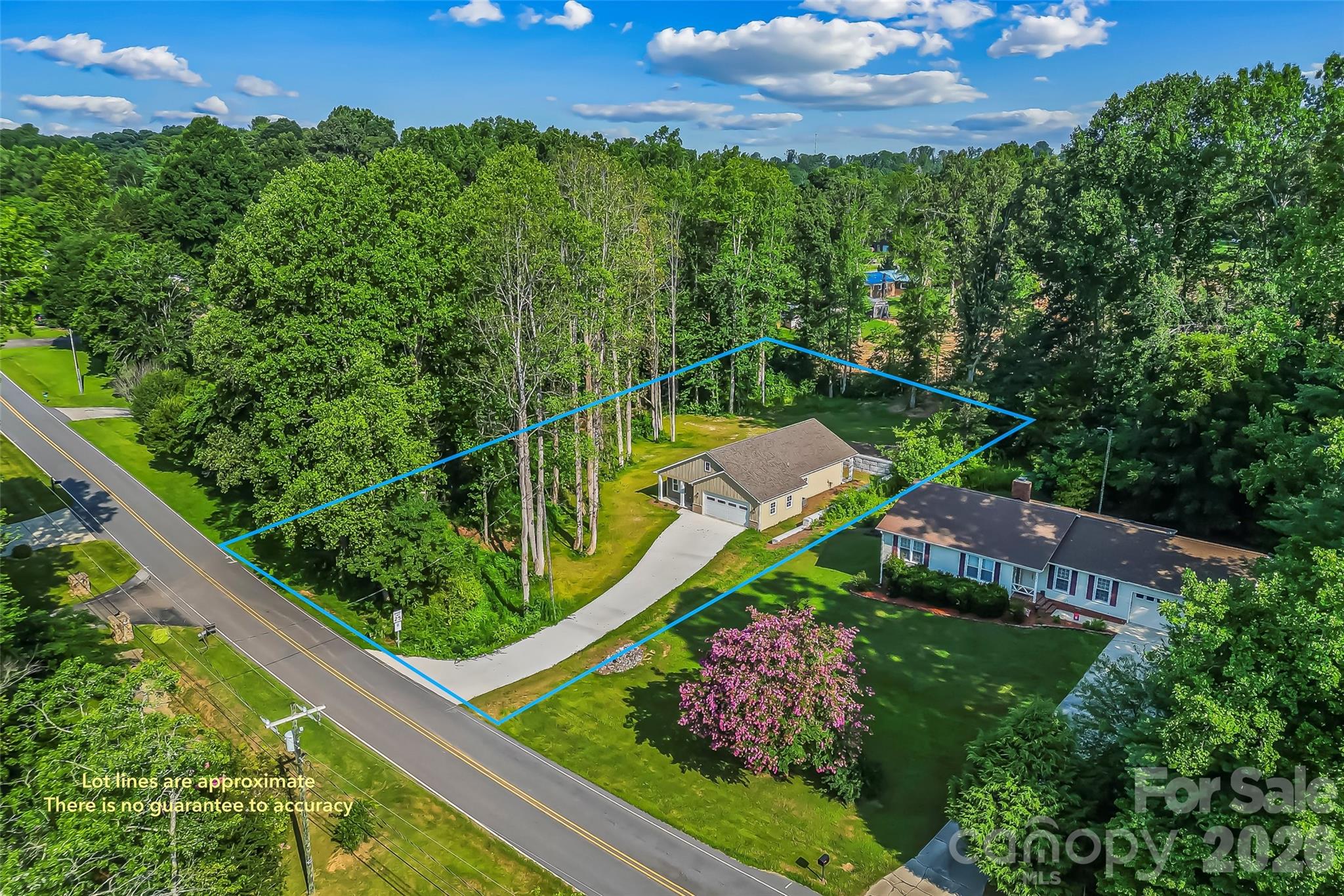 156 Oakdale Drive — Morganton