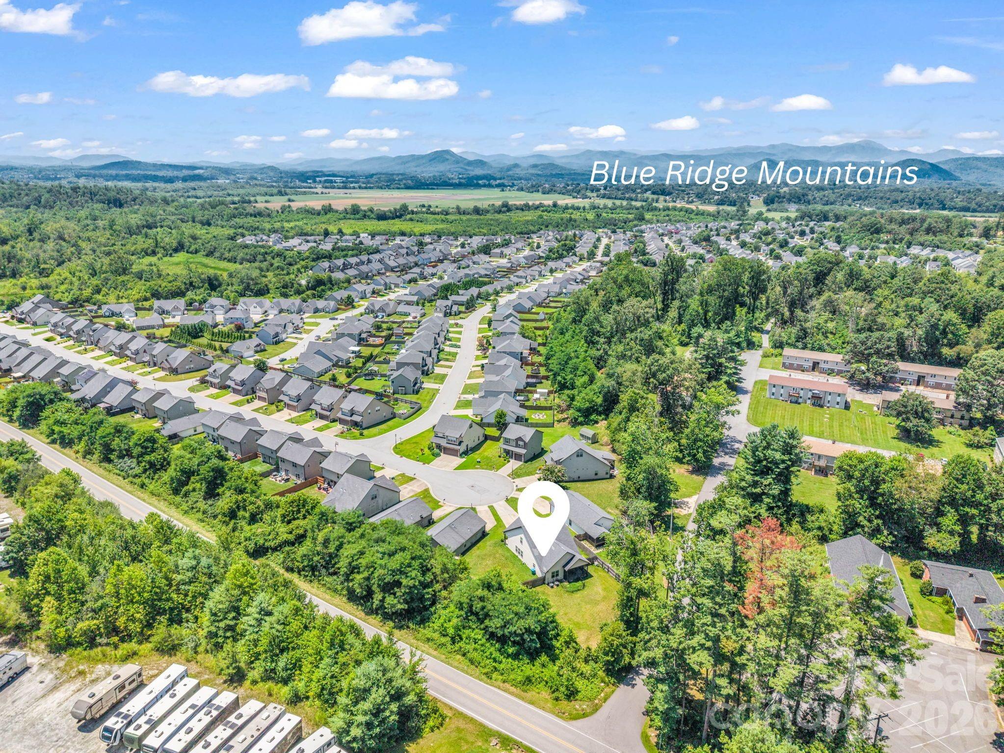 198 N River Road — Fletcher