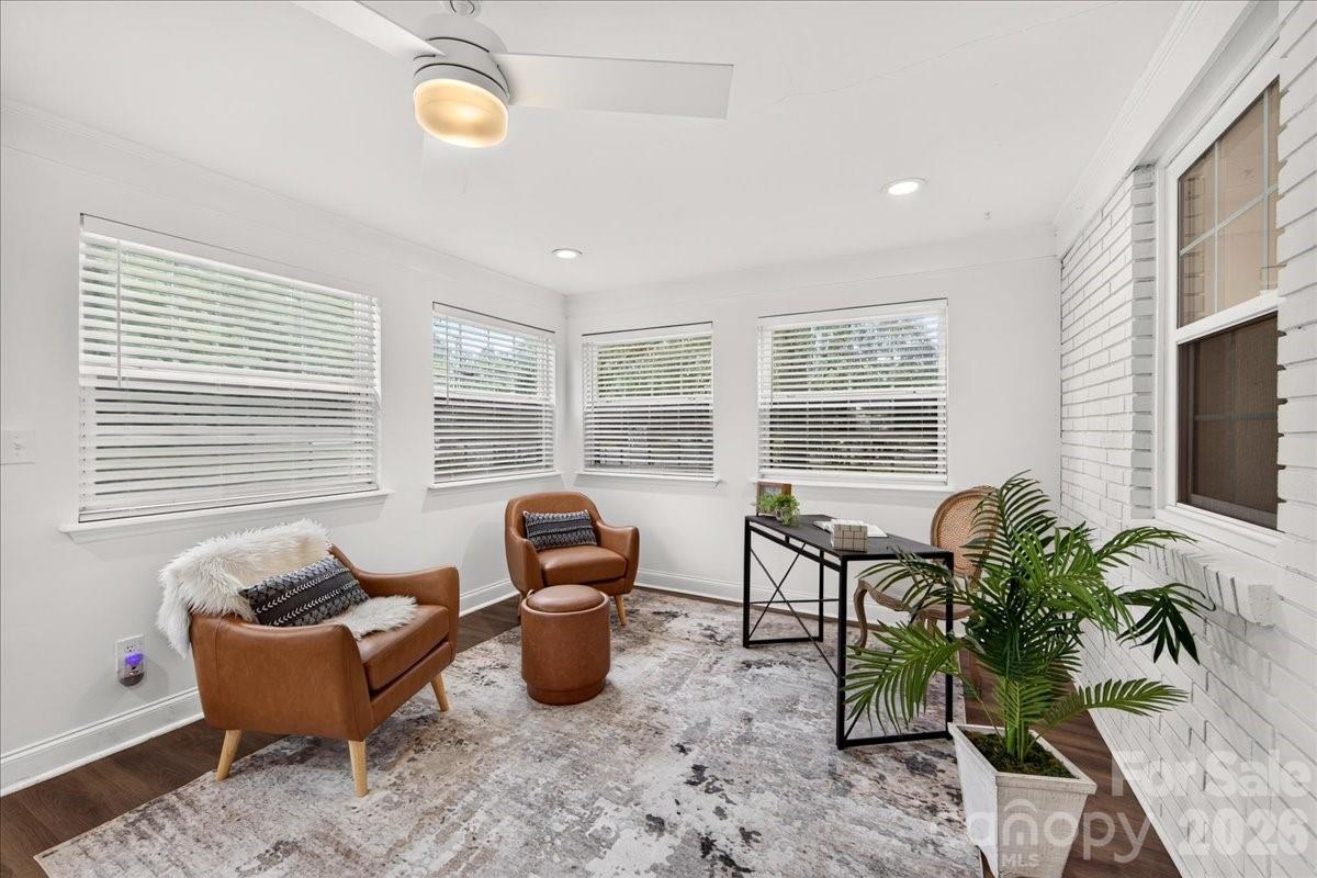 8000 Lawyers Road — Charlotte