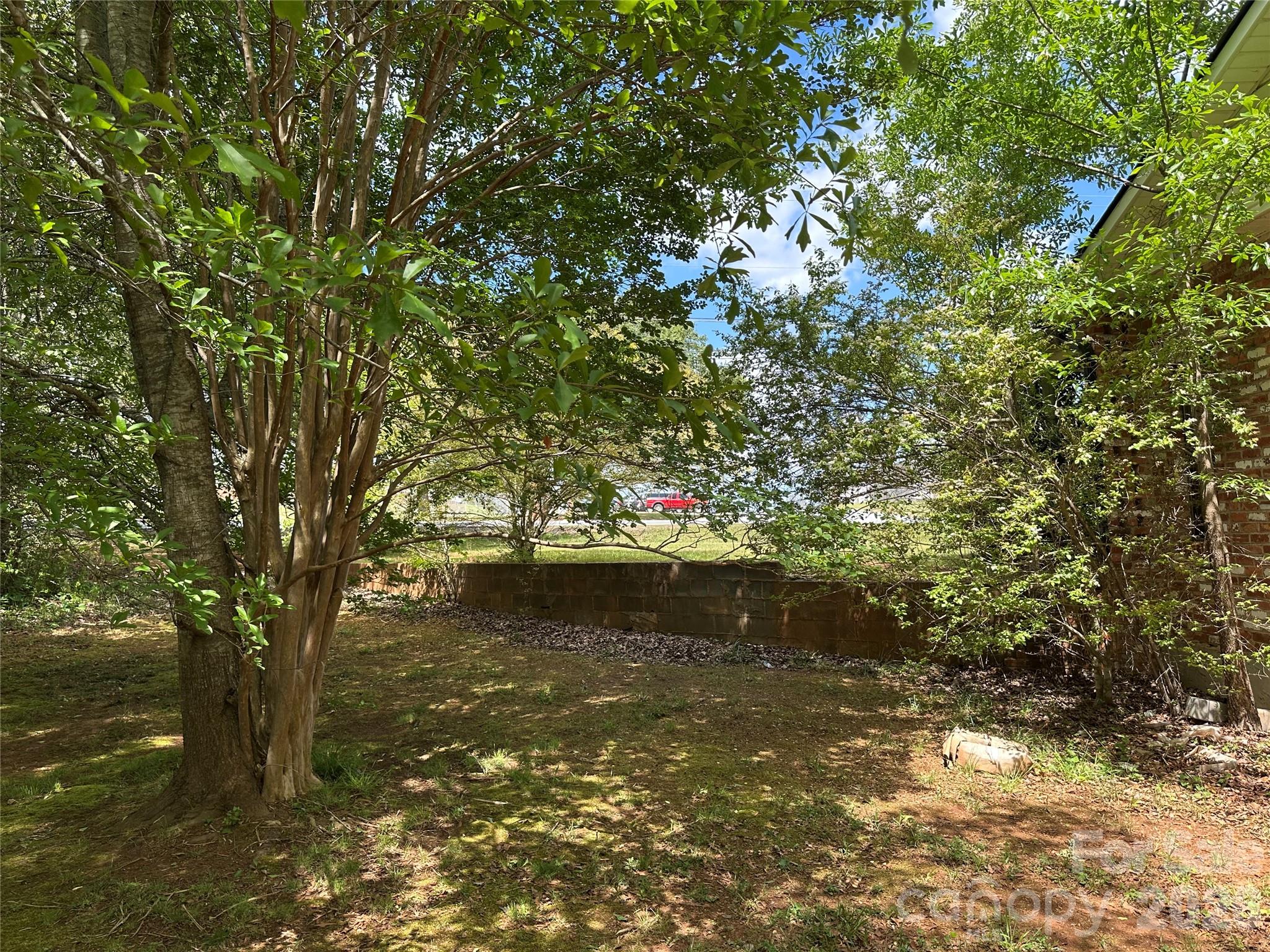 572 Ledbetter Road — Spindale