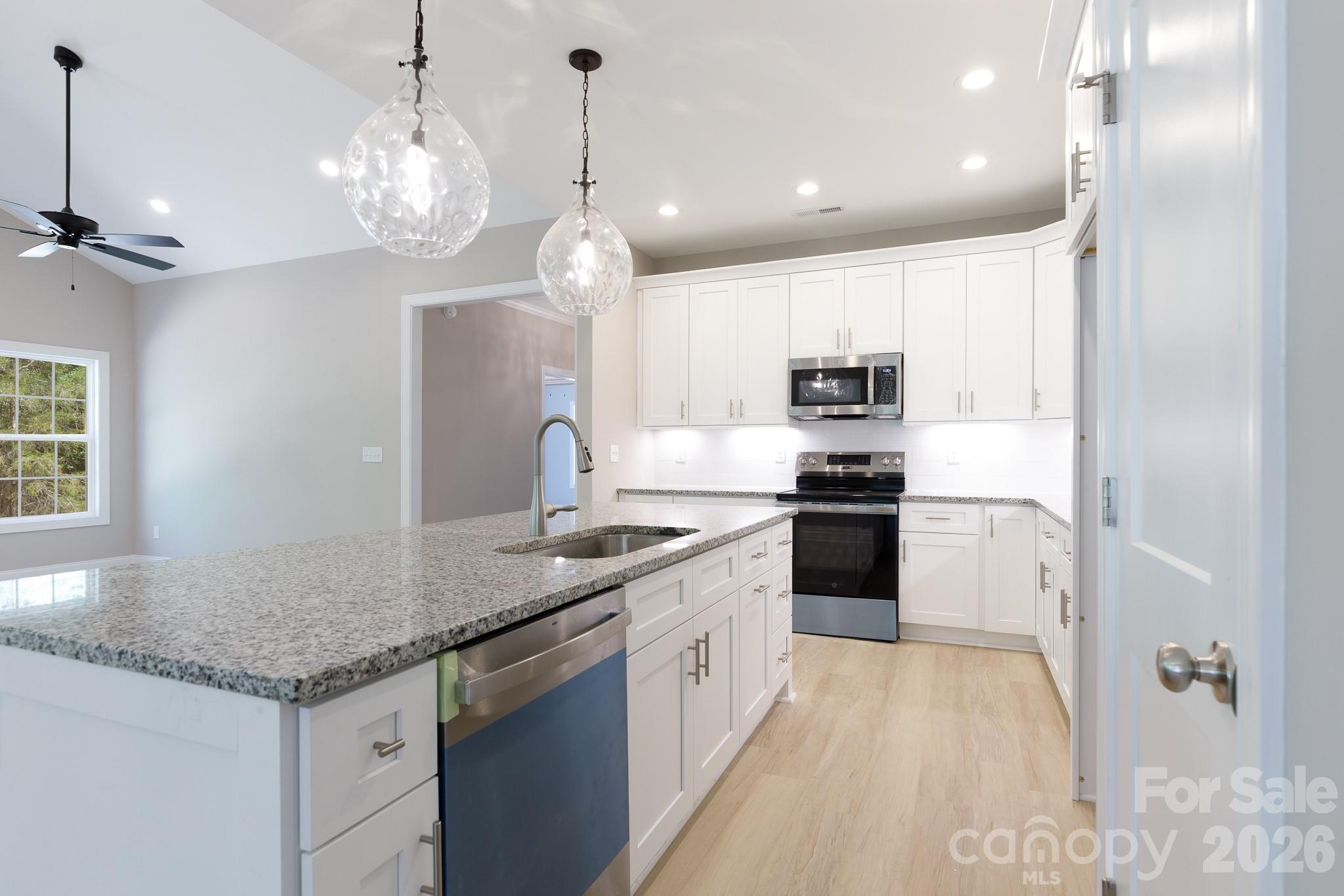 2902 Peden Bridge Road — Chester
