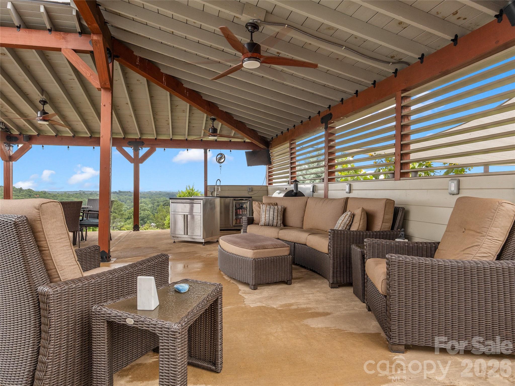 197 Arlys Lane — Tryon