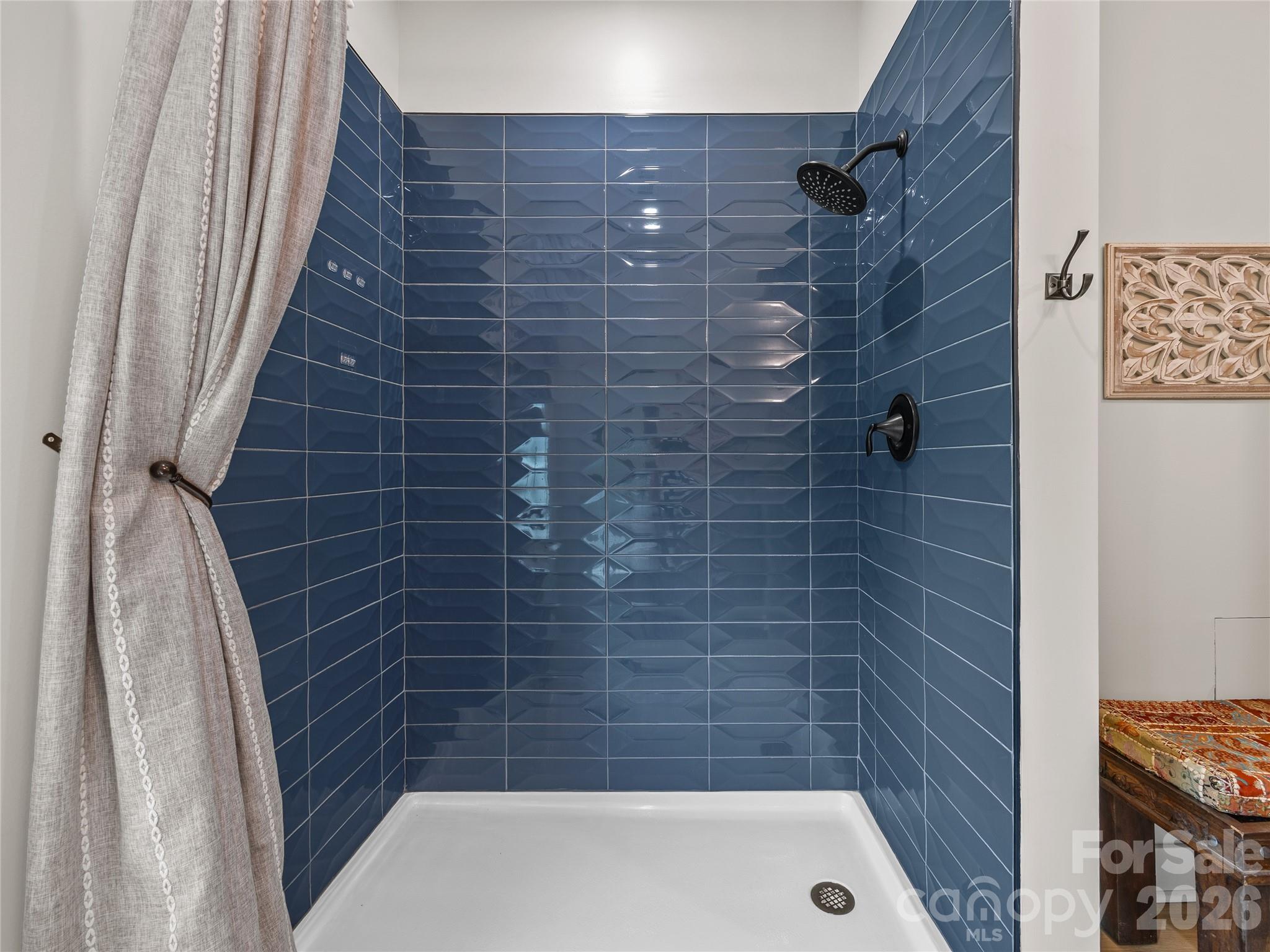 197 Arlys Lane — Tryon