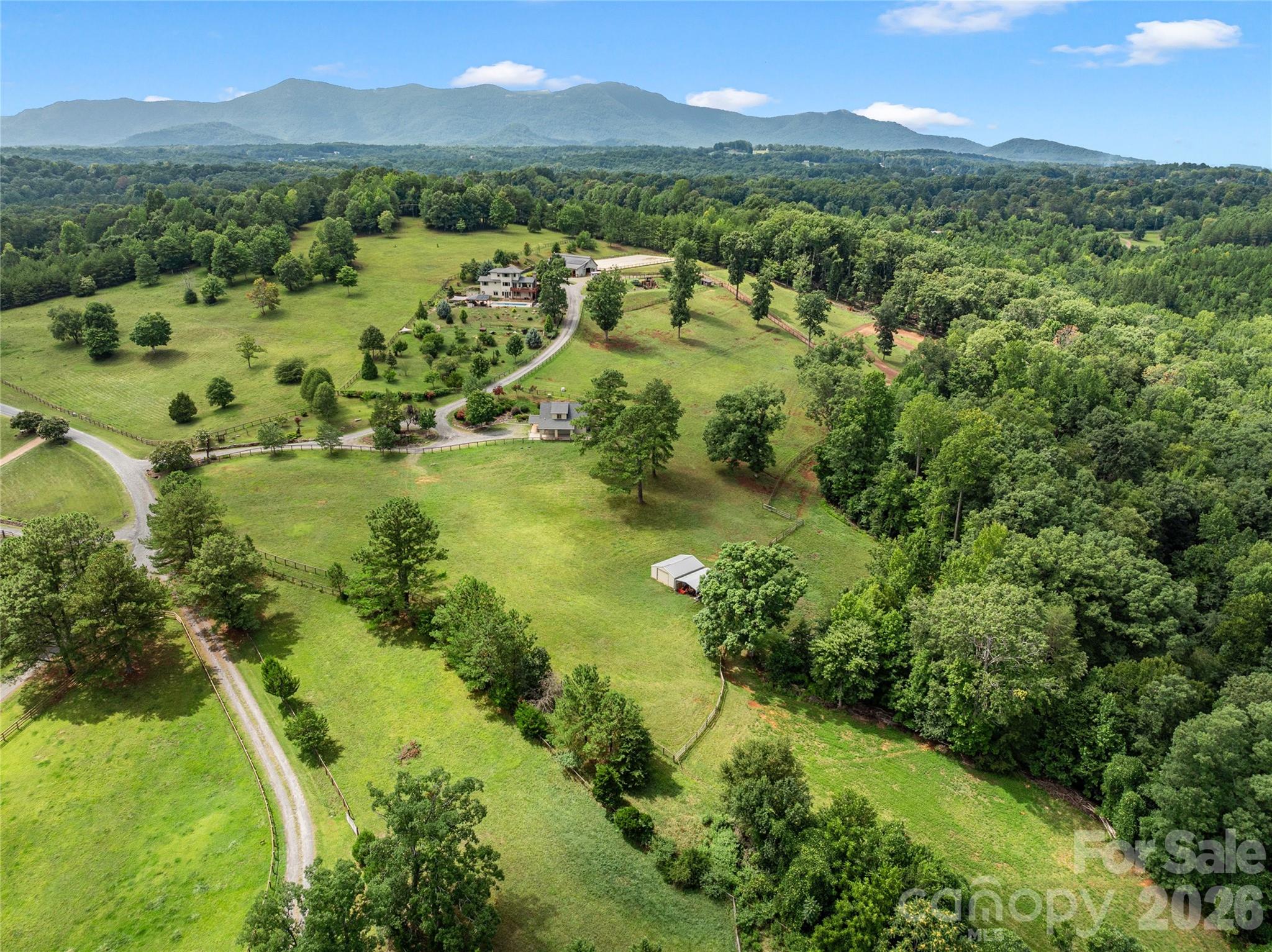 197 Arlys Lane — Tryon