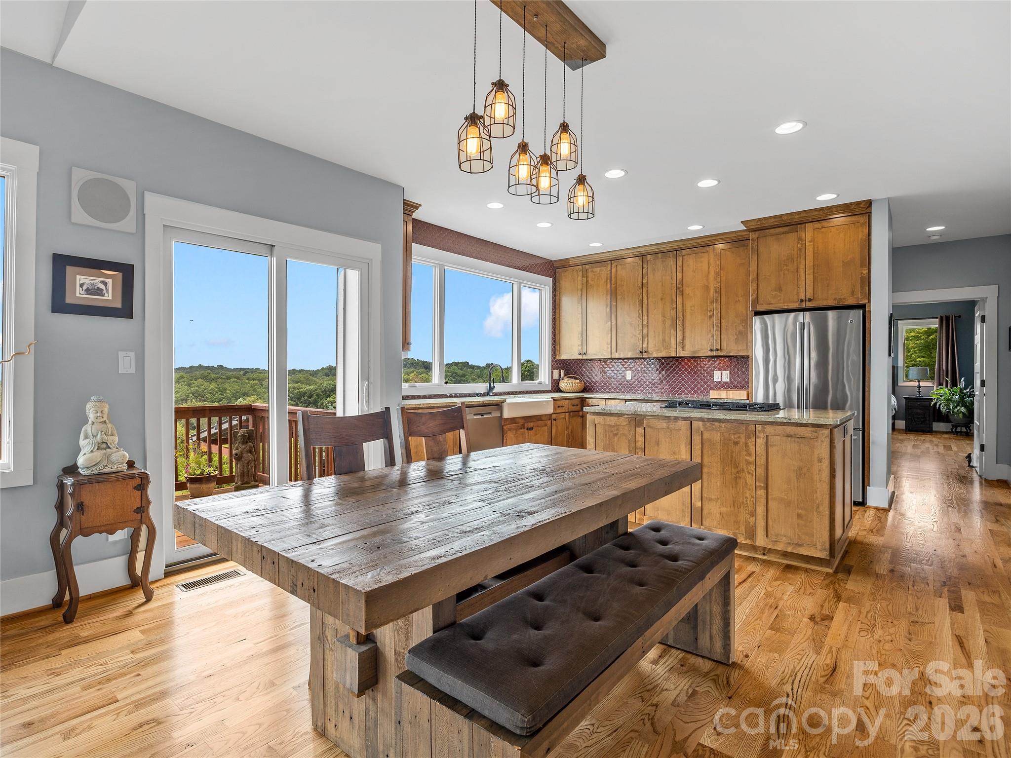 197 Arlys Lane — Tryon