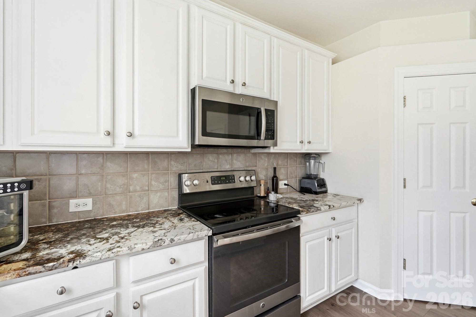 6226 Castlecove Road — Charlotte