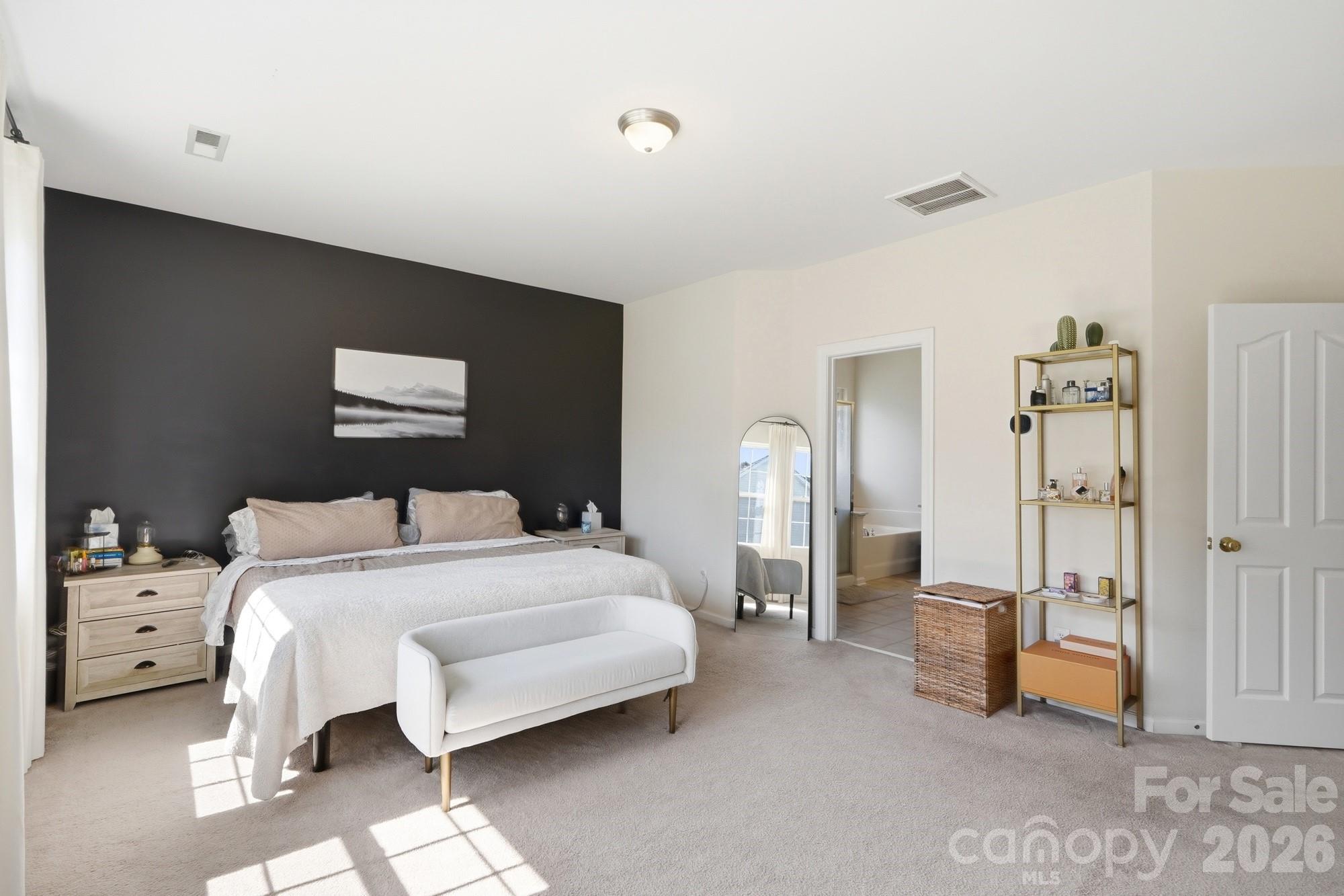 6226 Castlecove Road — Charlotte
