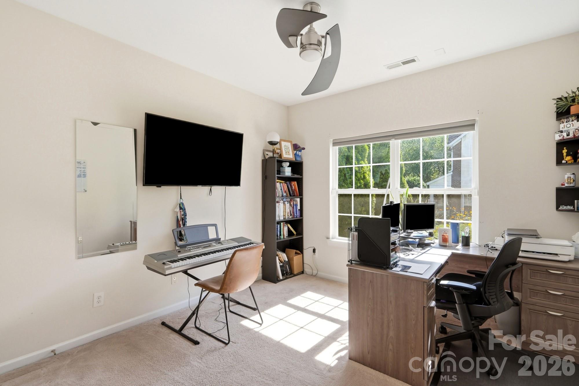 6226 Castlecove Road — Charlotte