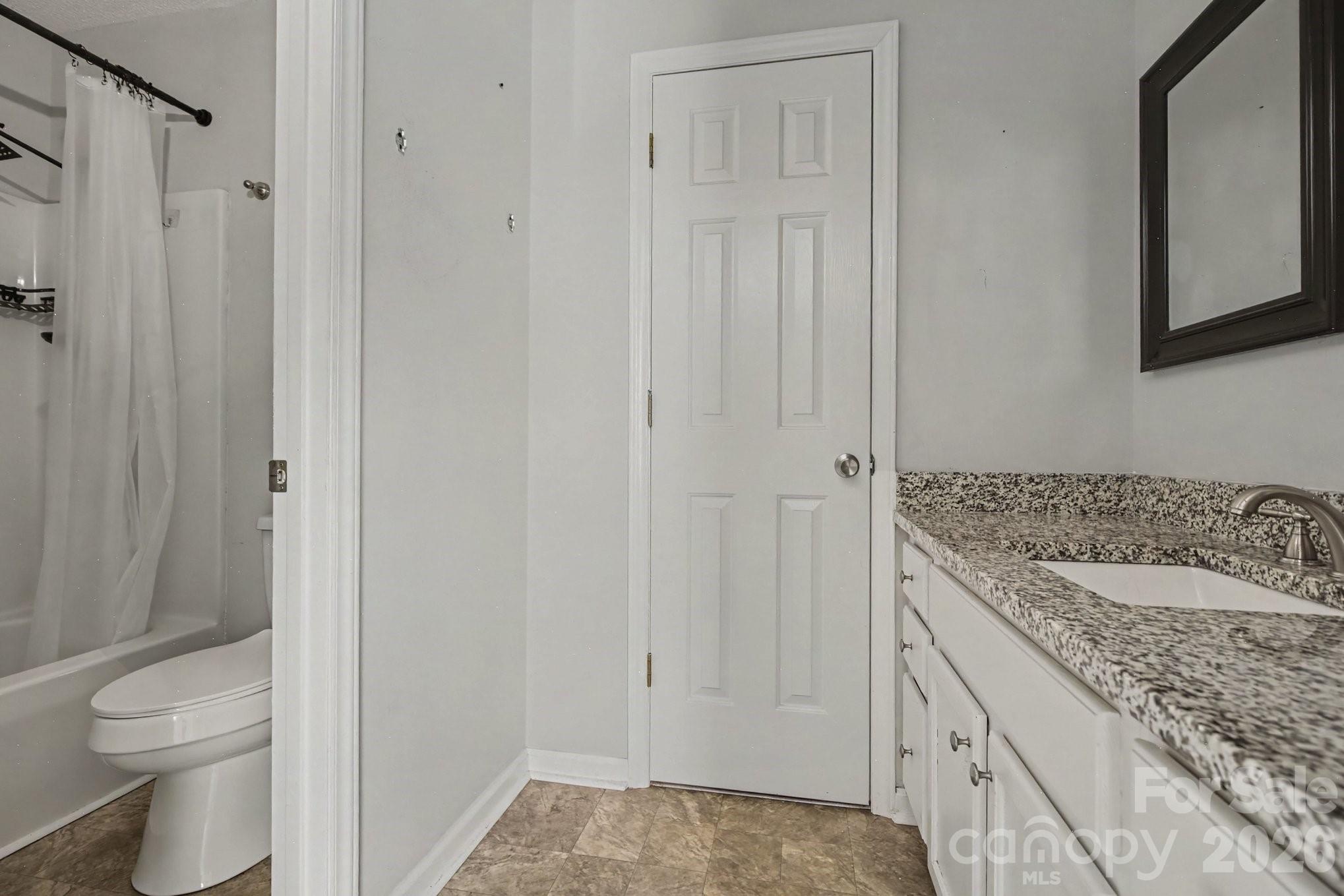 1341 E Cannon Avenue — Albemarle