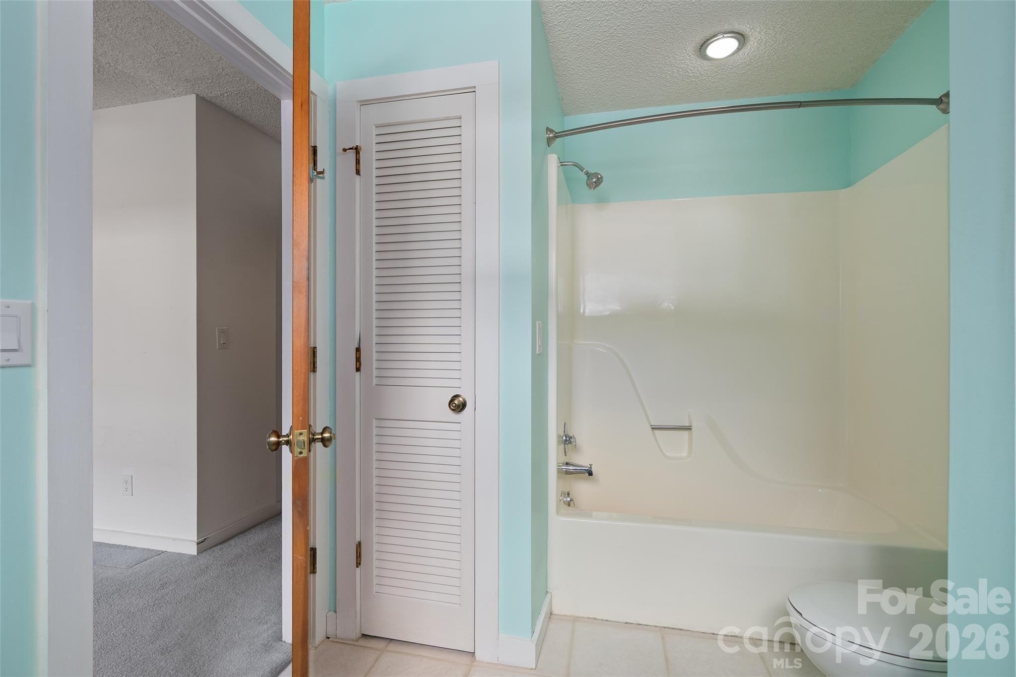 36 Meadows Lane — Maggie Valley