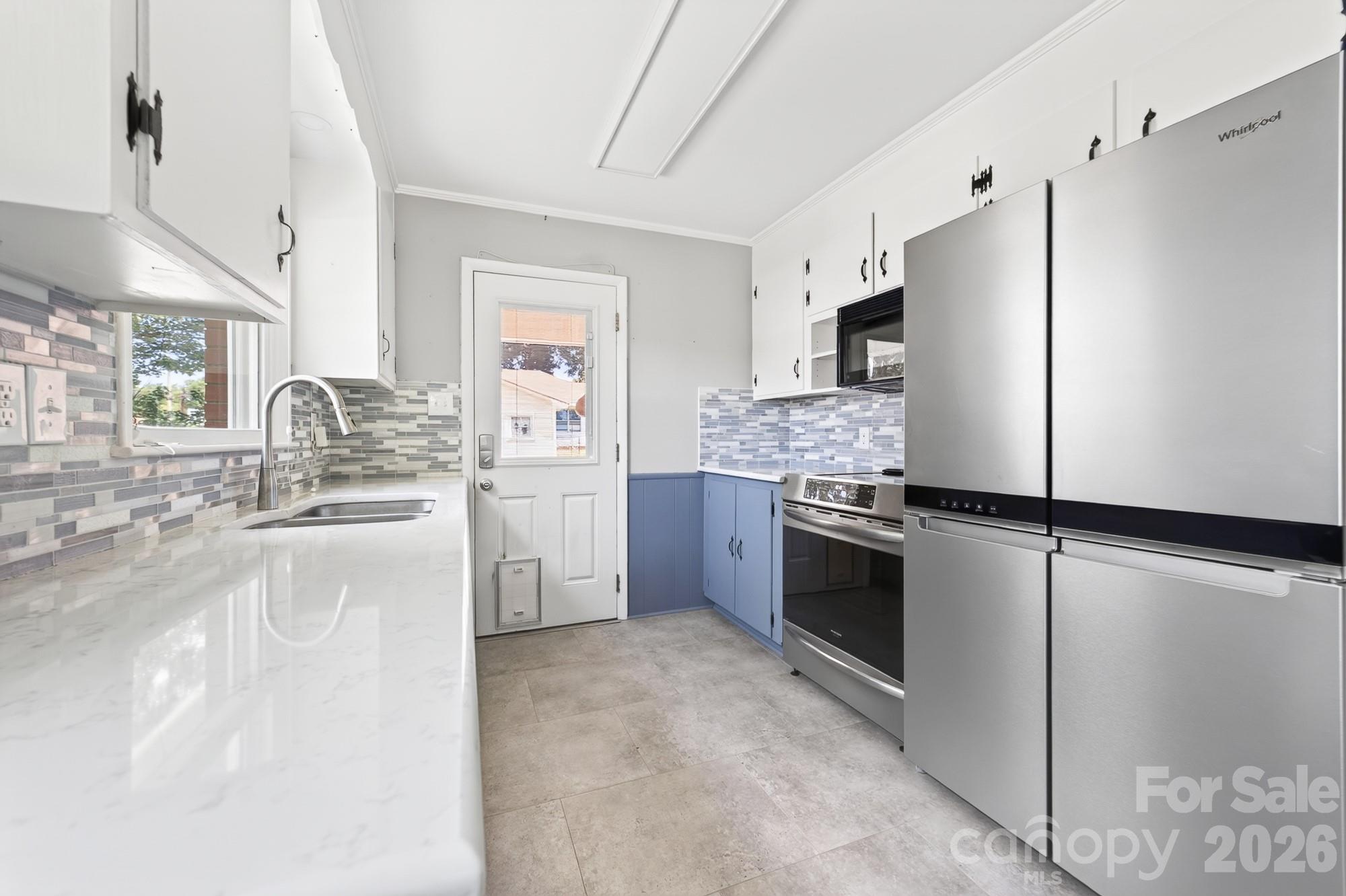 8418 Moores Chapel Road — Charlotte