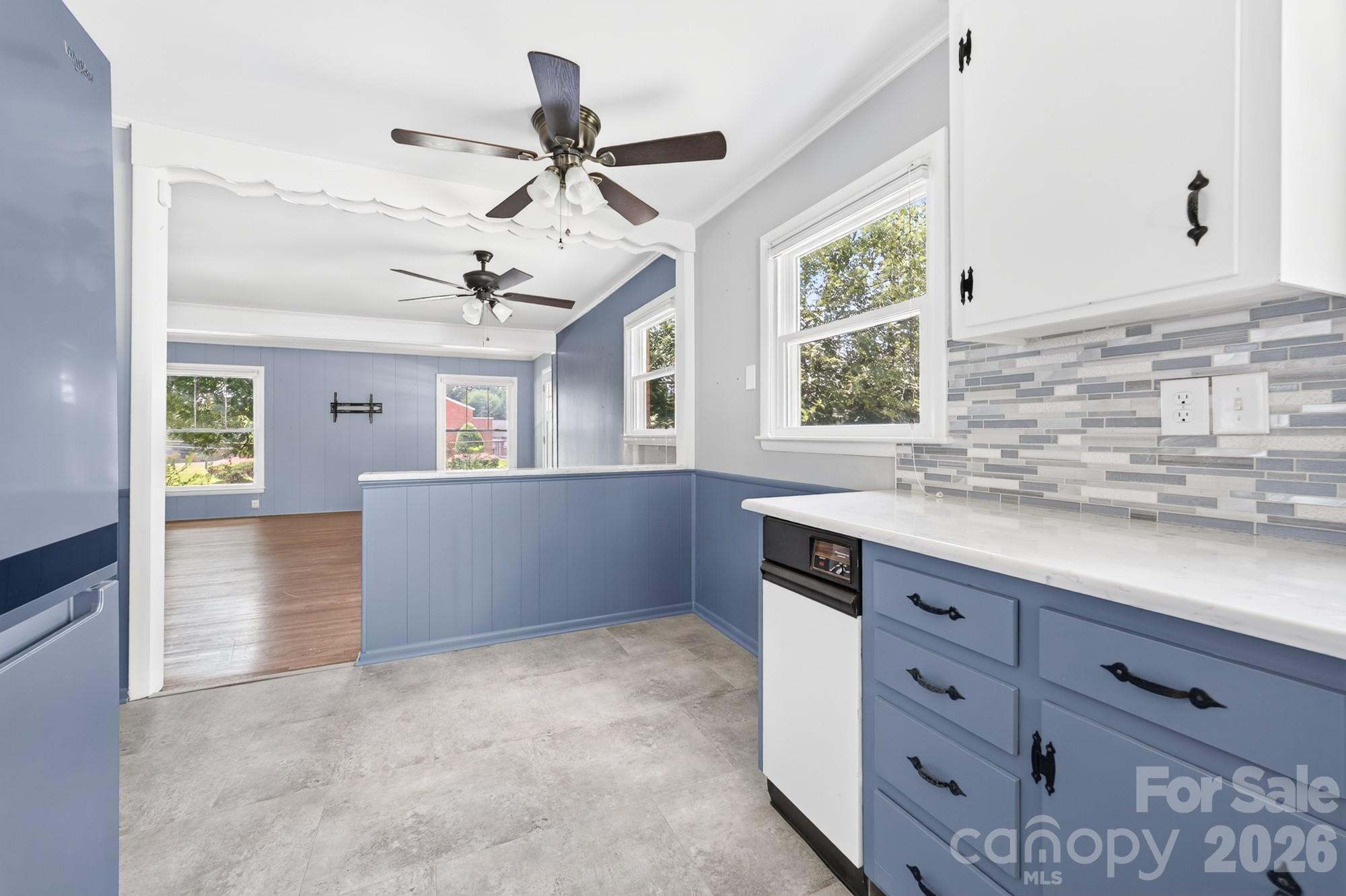 8418 Moores Chapel Road — Charlotte