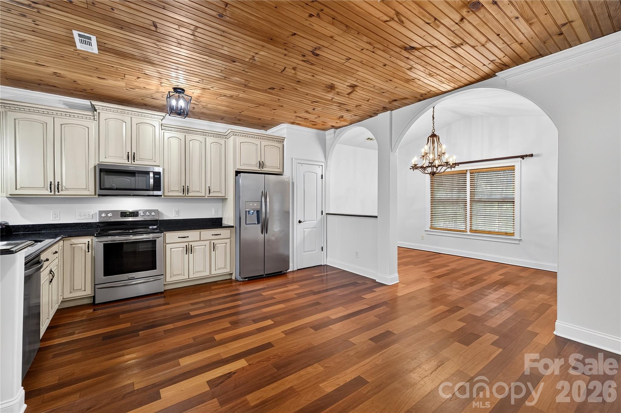 9232 Aloysia Lane — Charlotte