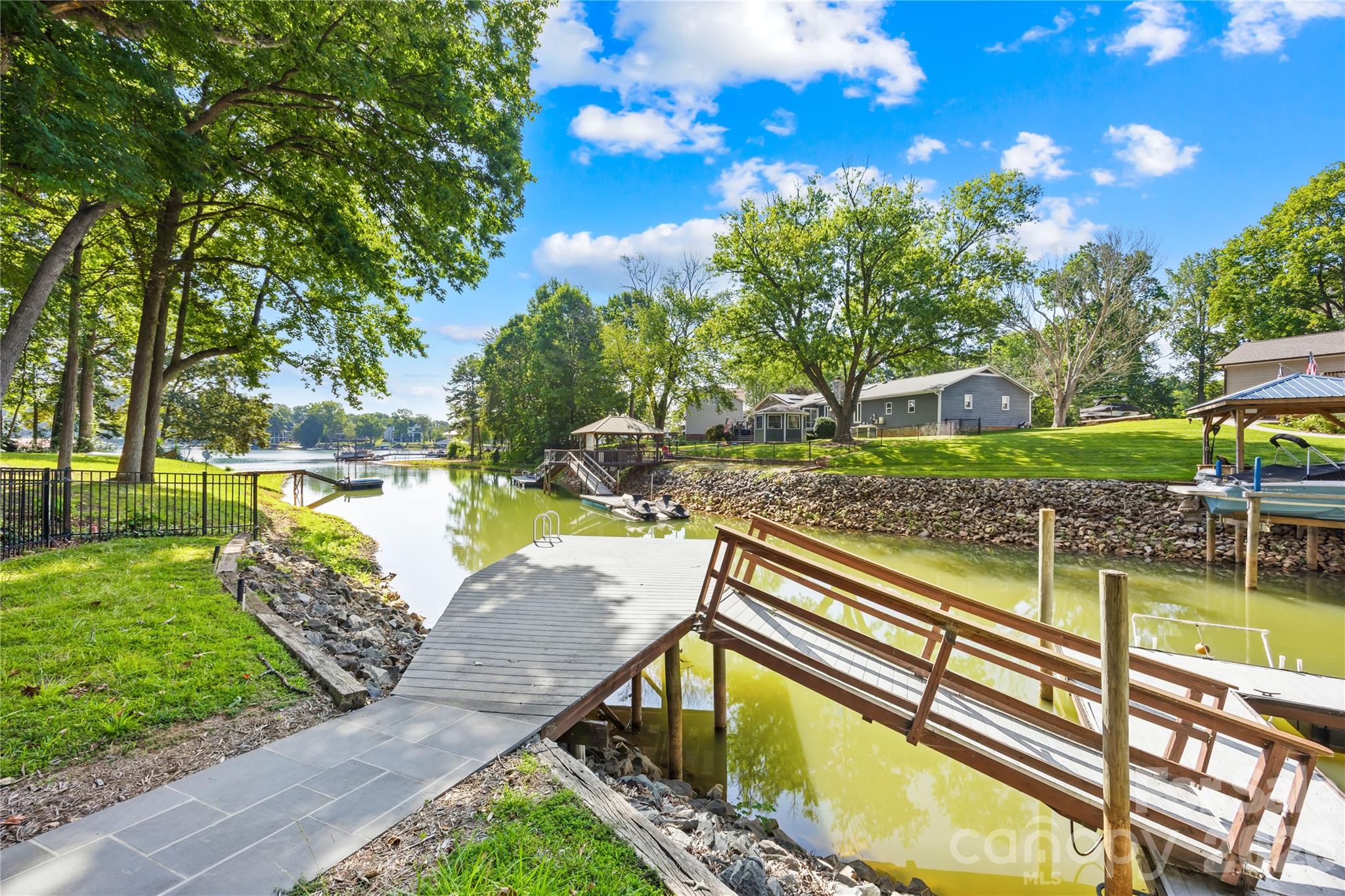 116 Stover Road — Mooresville