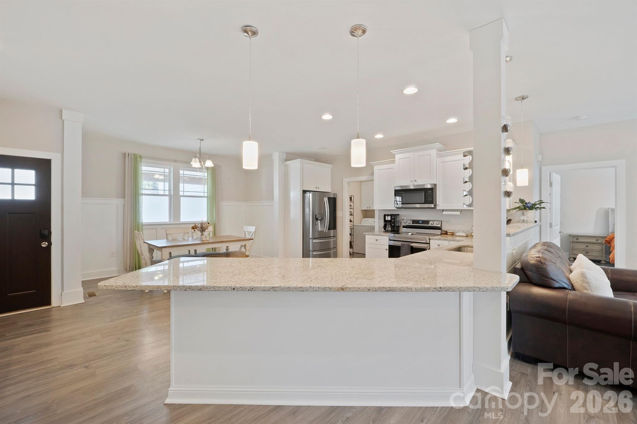 1544 Farmington Hills Drive — Conover