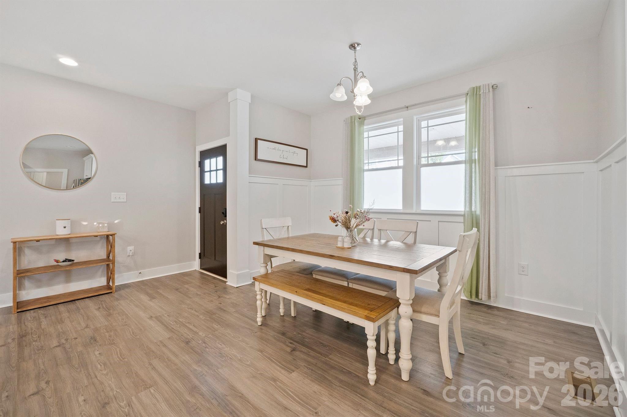 1544 Farmington Hills Drive — Conover